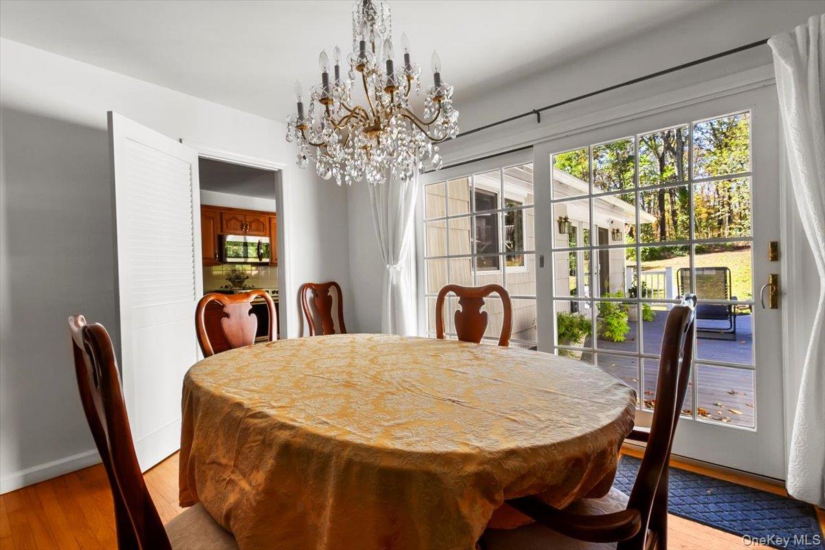 33 Park Drive, Putnam Valley, NY 10579