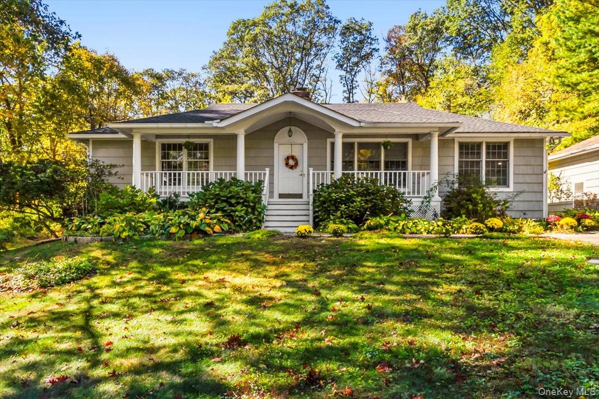 33 Park Drive, Putnam Valley, NY 10579