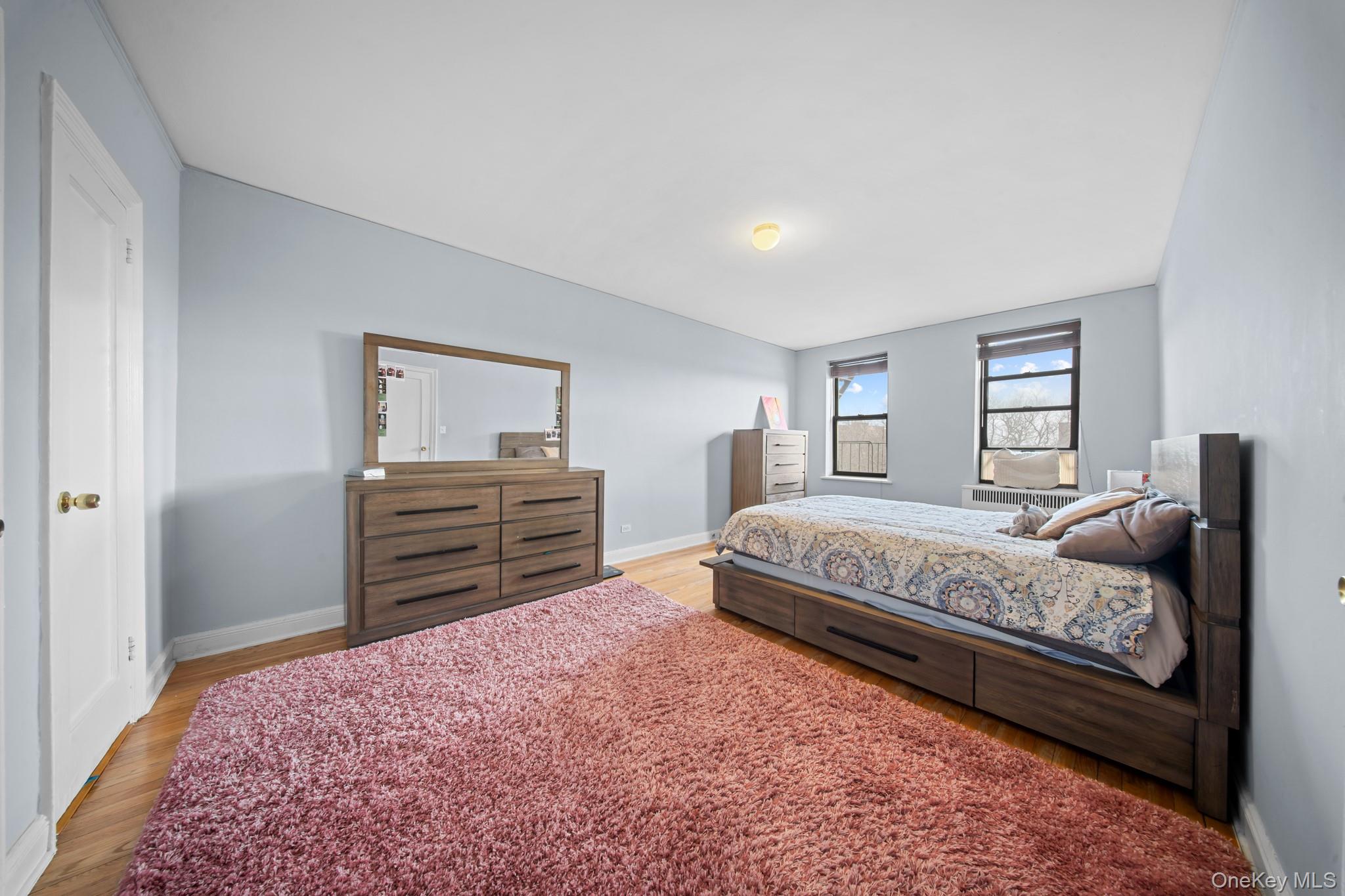 98-120 Queens Boulevard # 6G, Rego Park, NY 11374