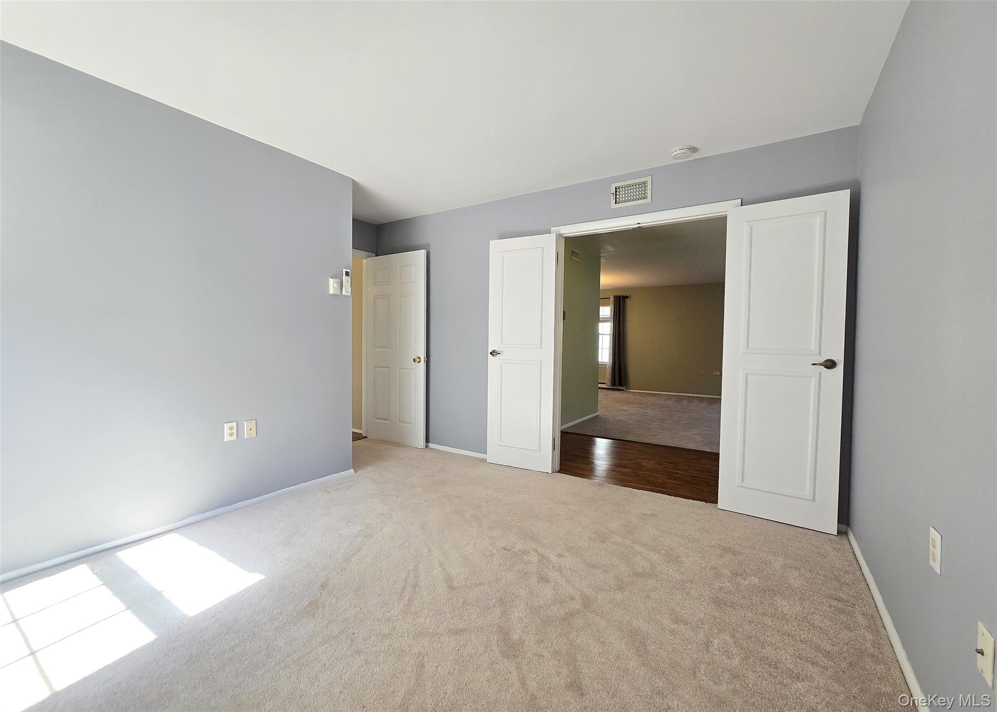 144 Edinburgh Drive, Ridge, NY 11961