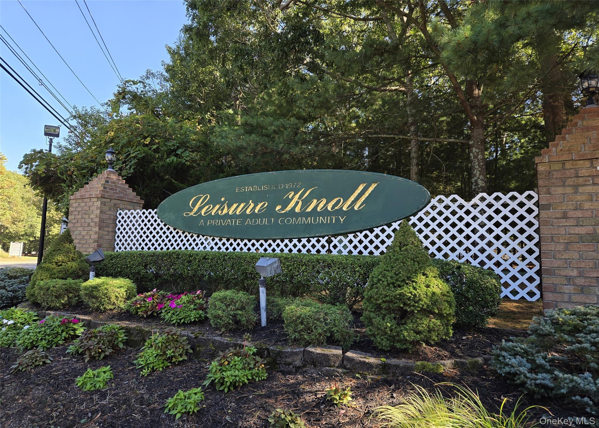 144 Edinburgh Drive, Ridge, NY 11961