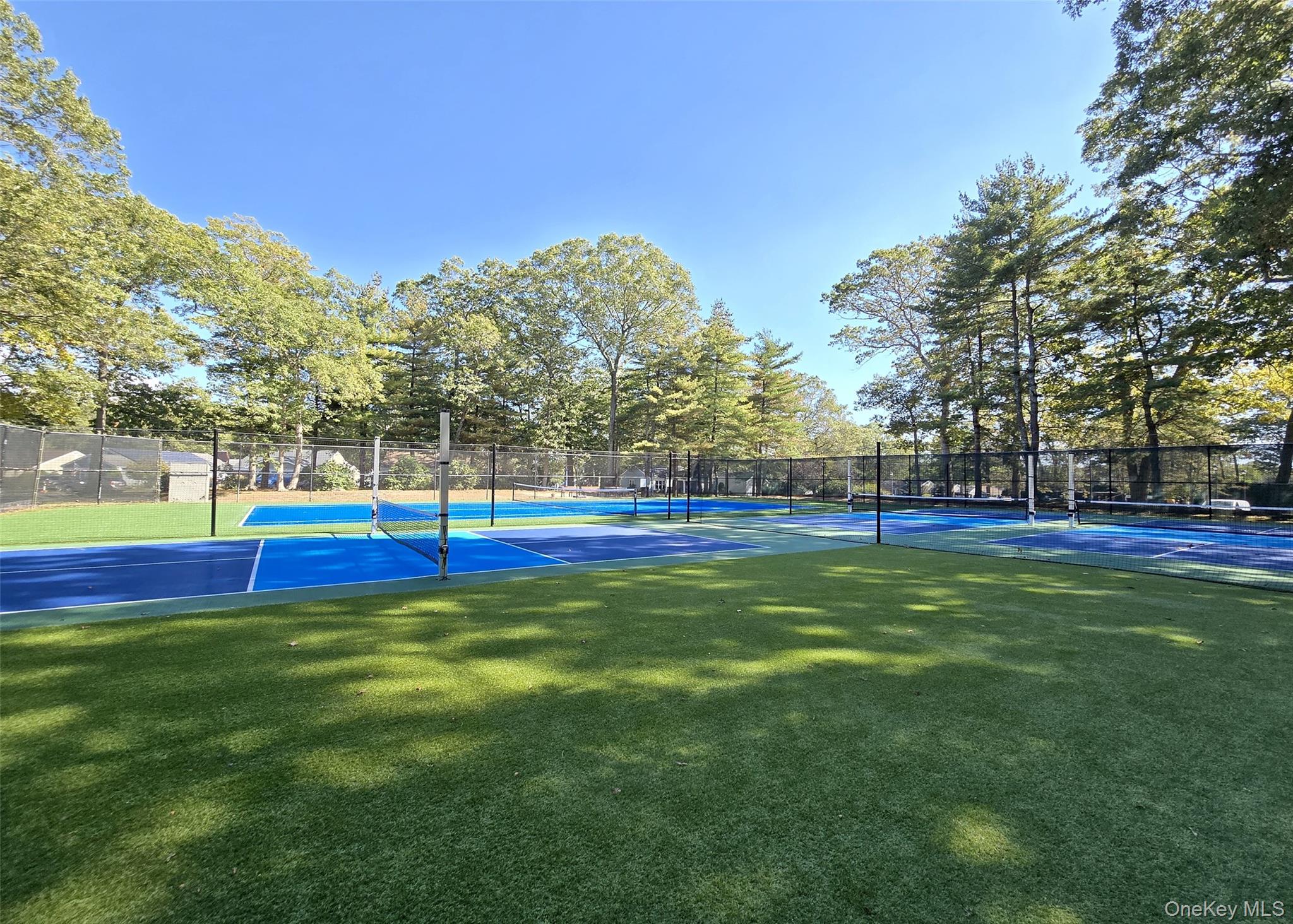 144 Edinburgh Drive, Ridge, NY 11961