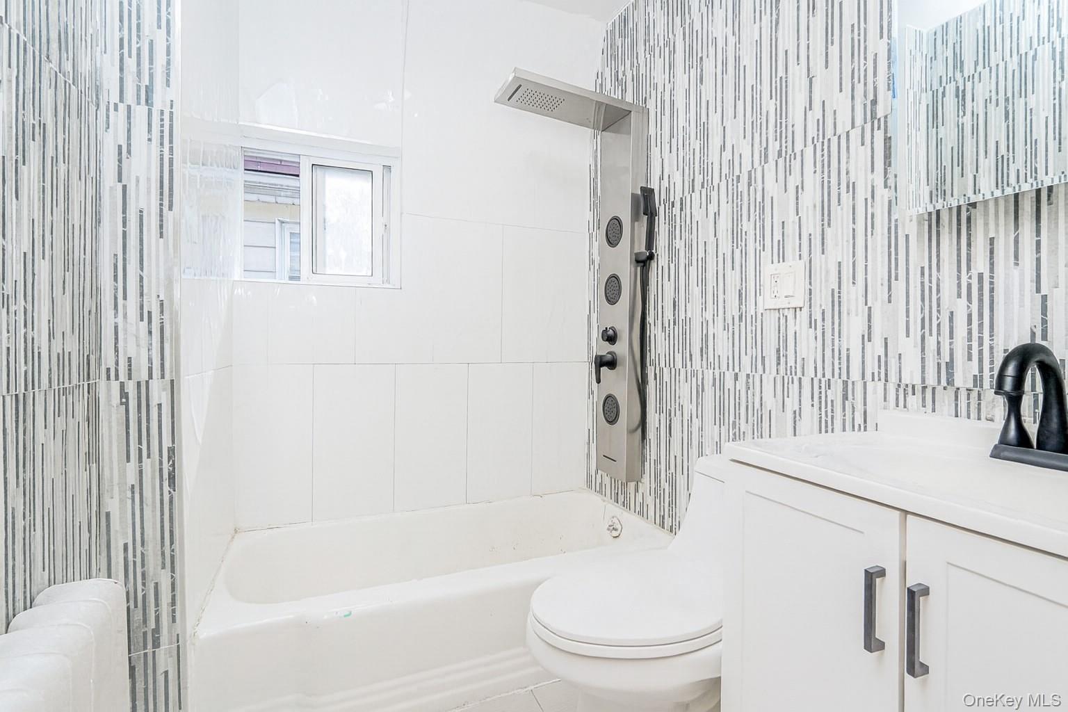 592 E 39th Street, Brooklyn, NY 11203