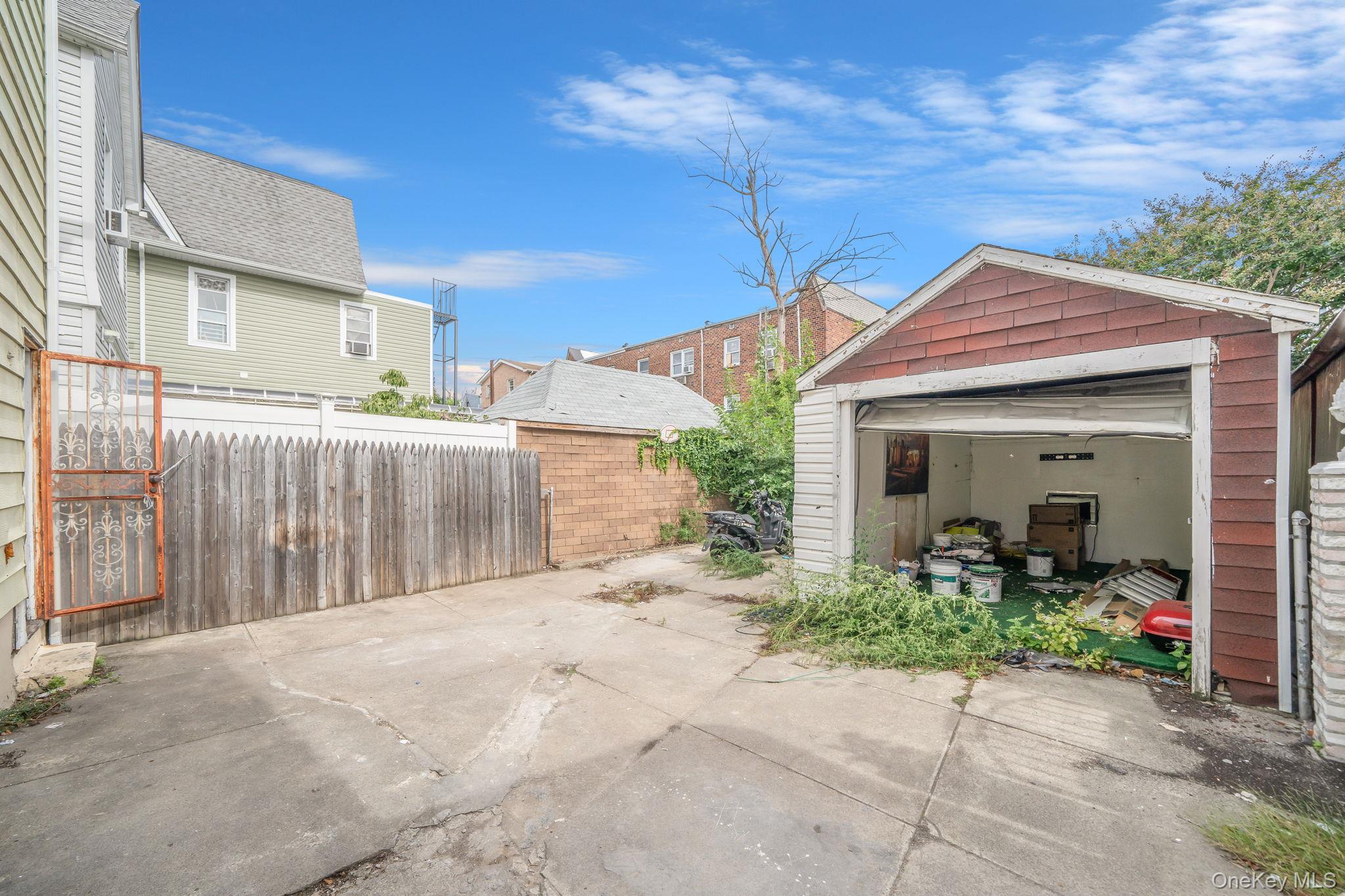 10131 116th Street, Richmond Hill S., NY 11419