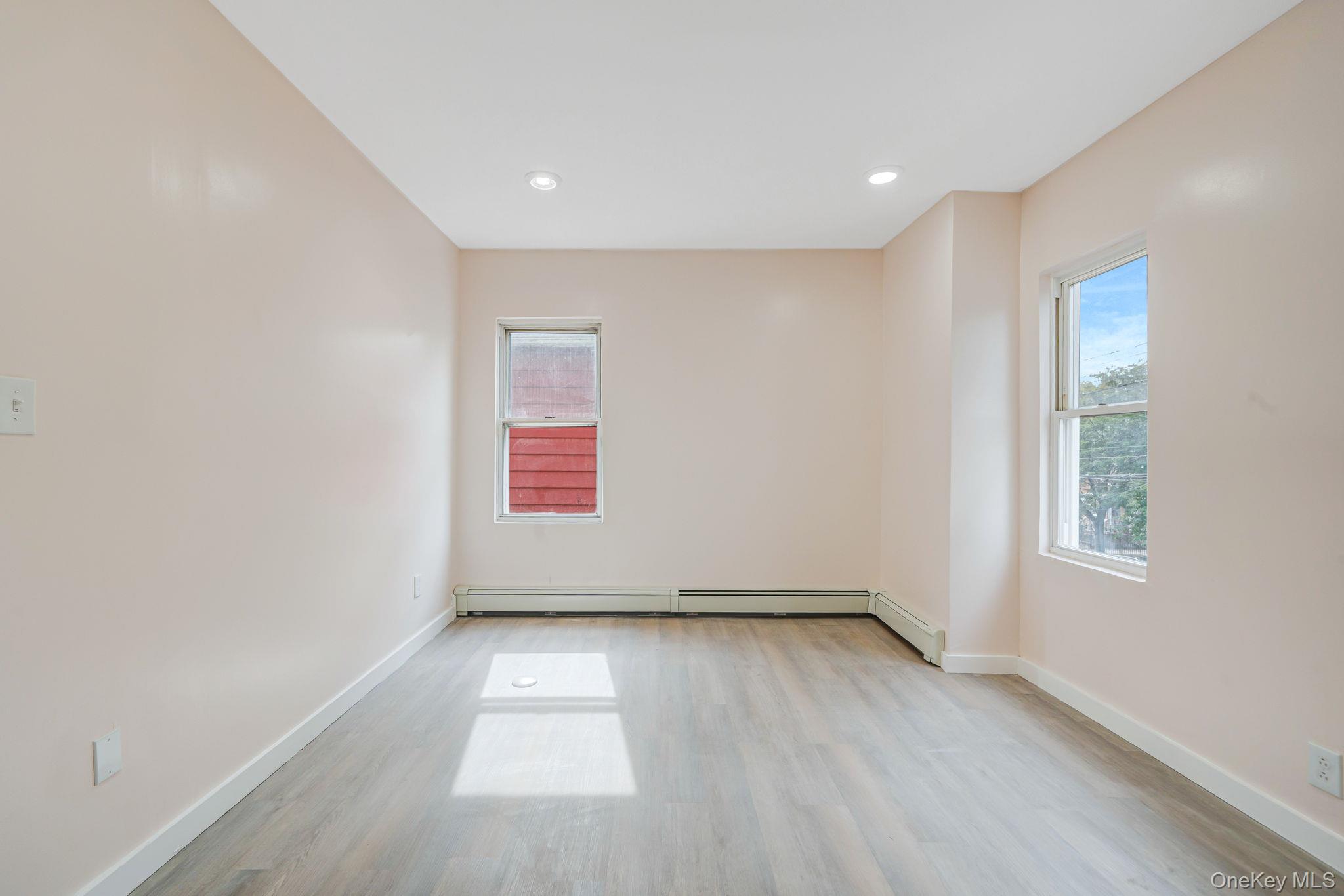 10131 116th Street, Richmond Hill S., NY 11419