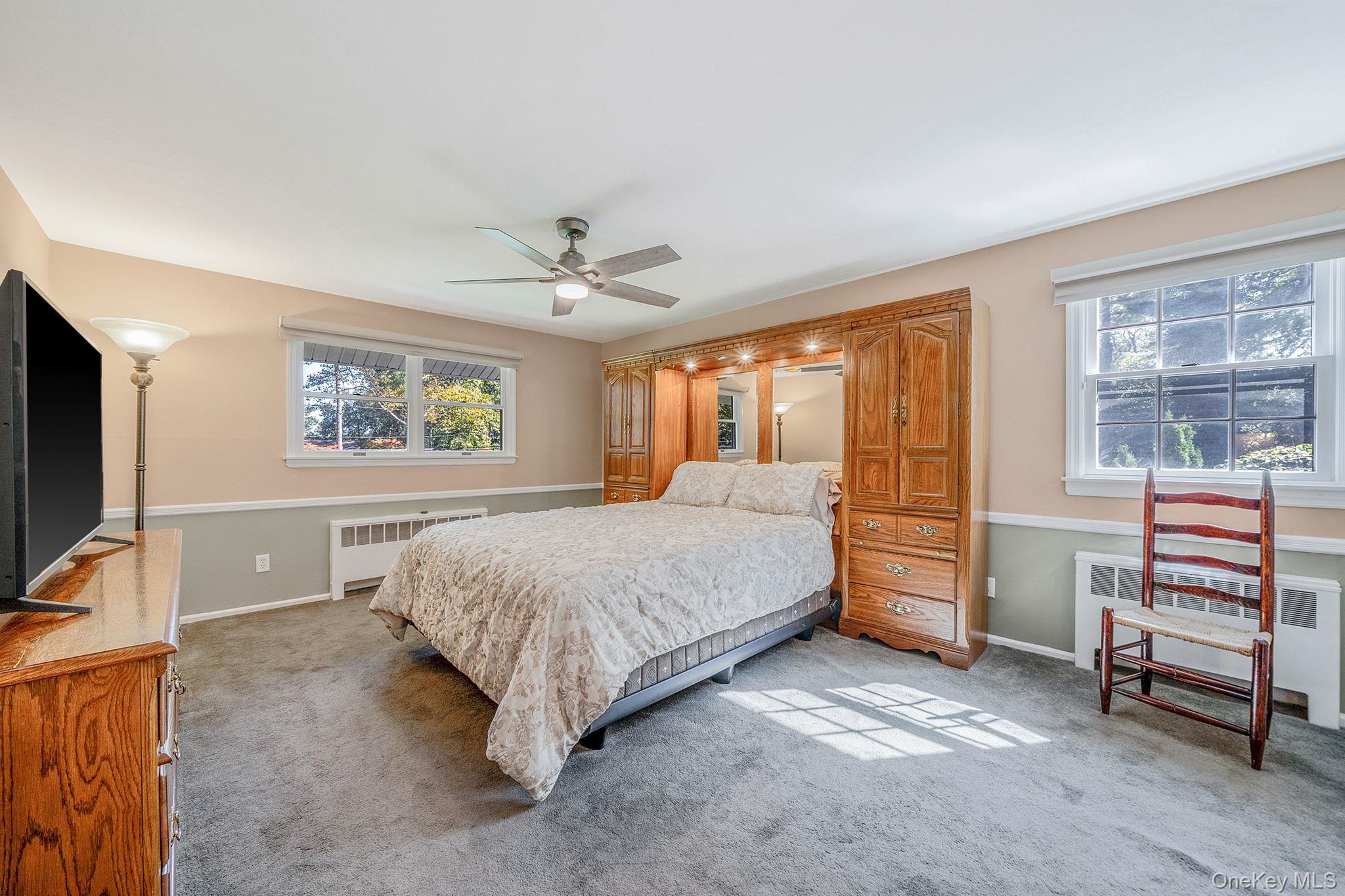 6 Buckingham Drive, Dix Hills, NY 11746