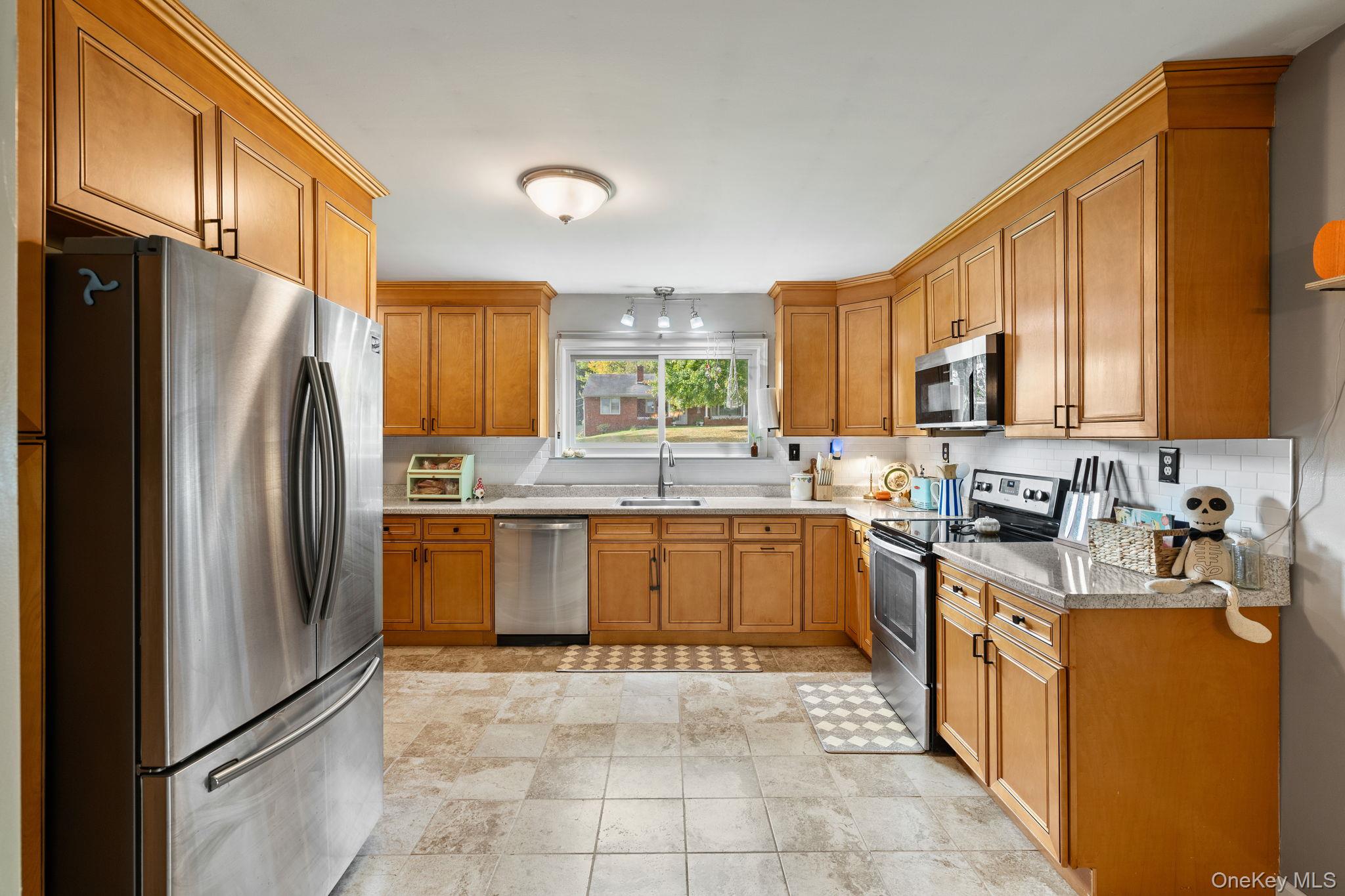 34 Houtman Drive, Walden, NY 12586