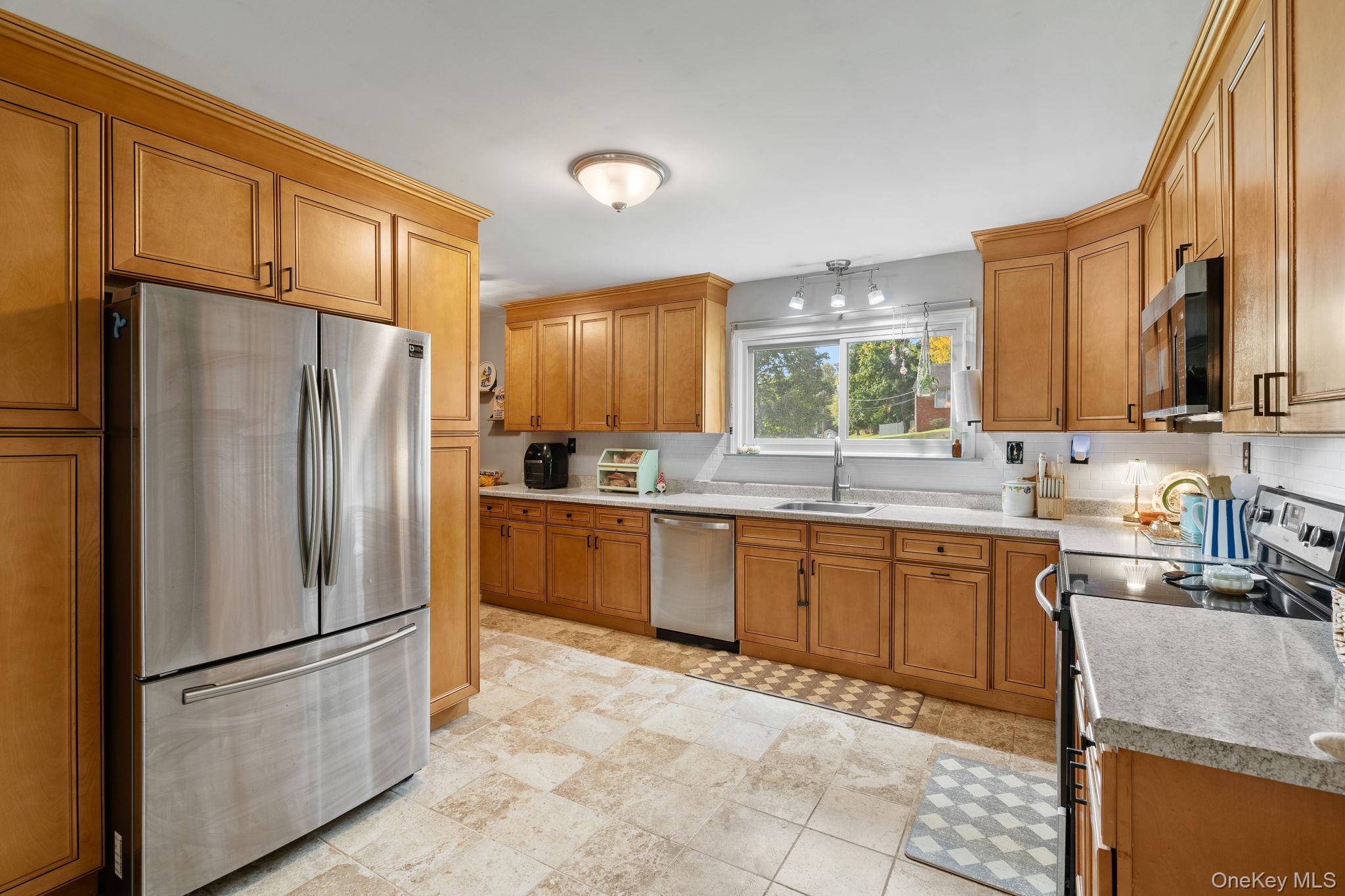 34 Houtman Drive, Walden, NY 12586