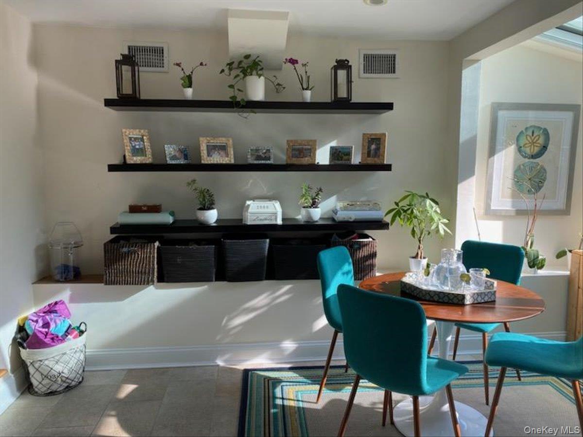 29 Pine Hill Road, Great Neck, NY 11020