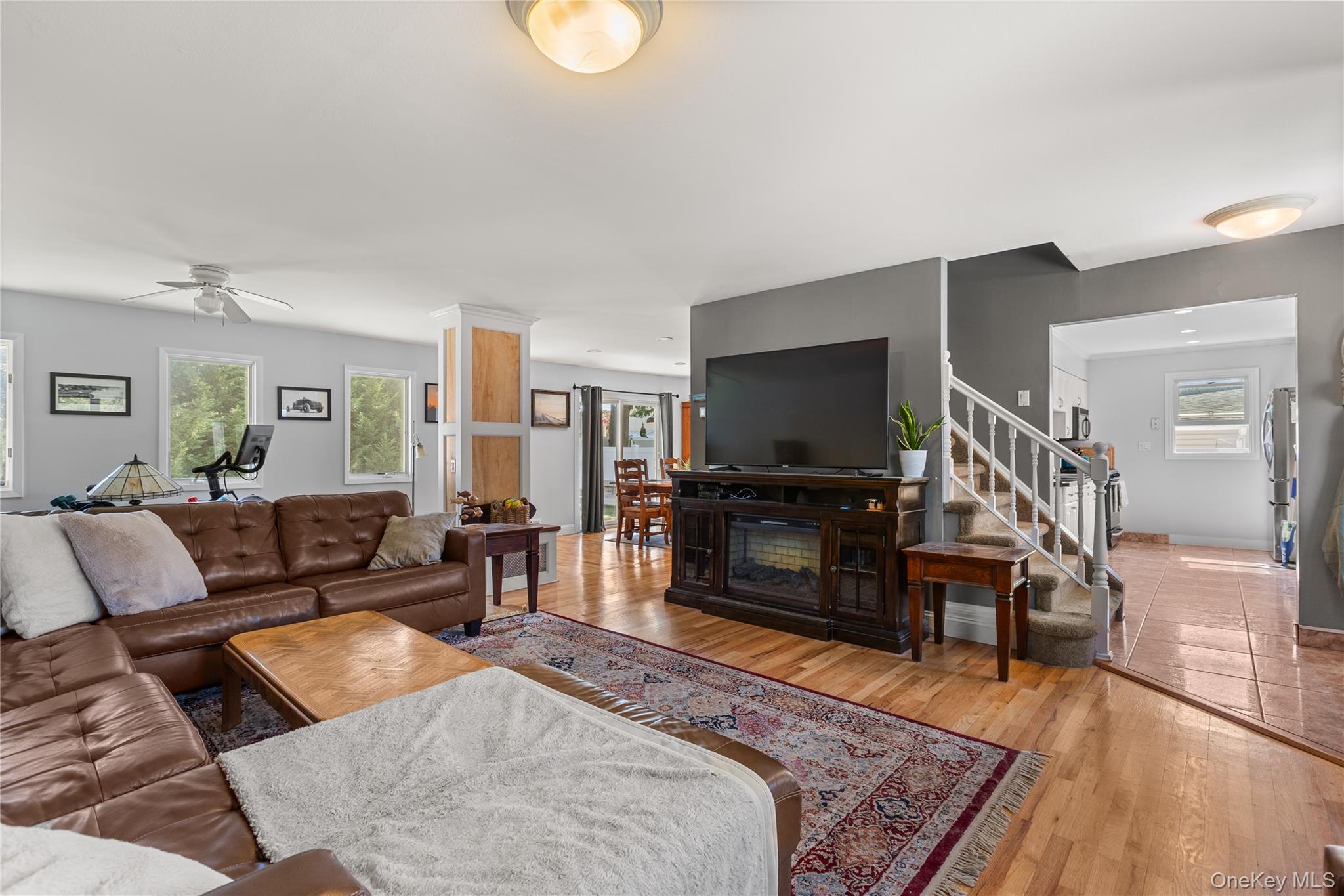 1023 Carll Drive, Bay Shore, NY 11706