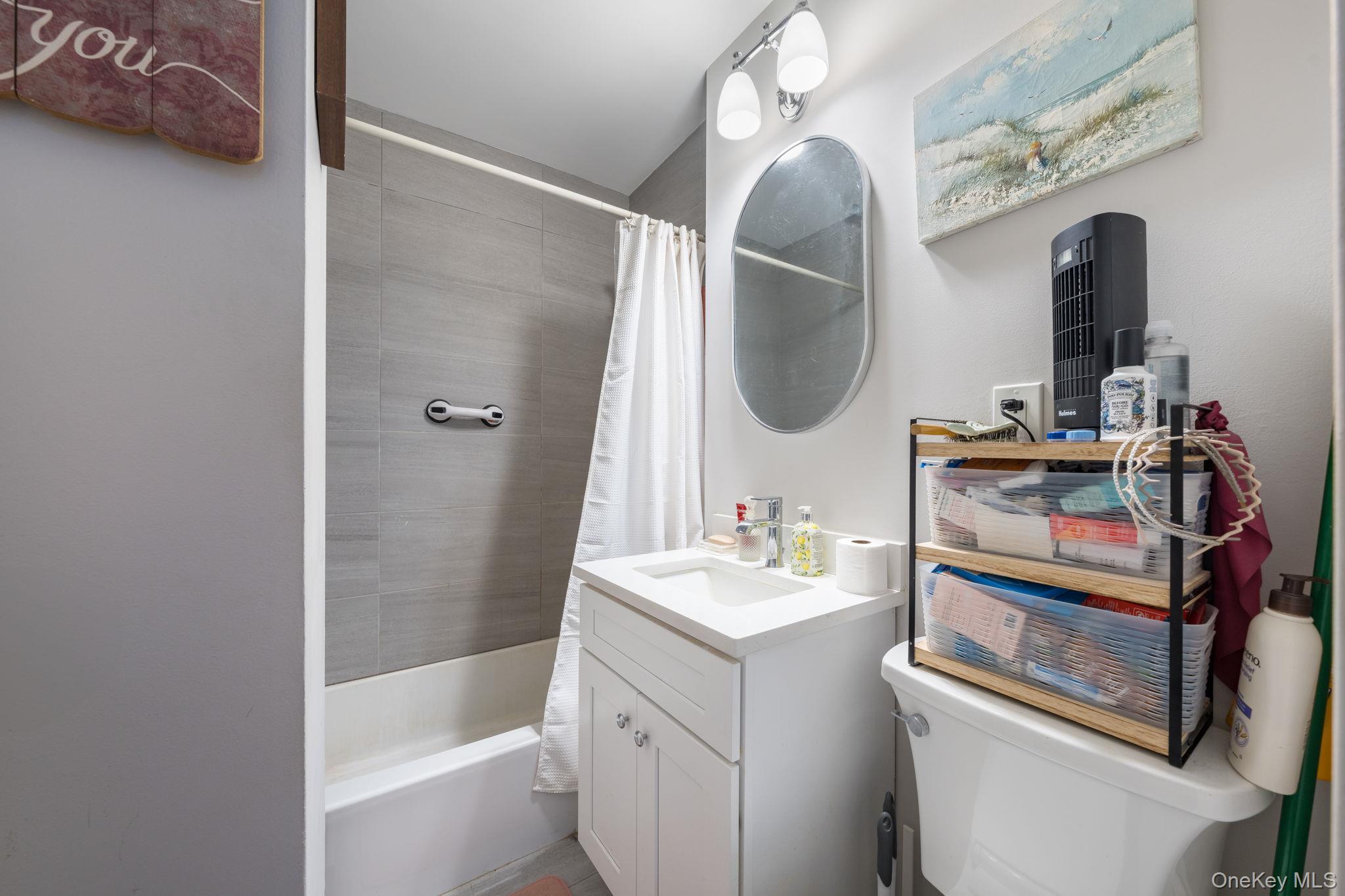 310 Riverside Boulevard # 4K, Long Beach, NY 11561