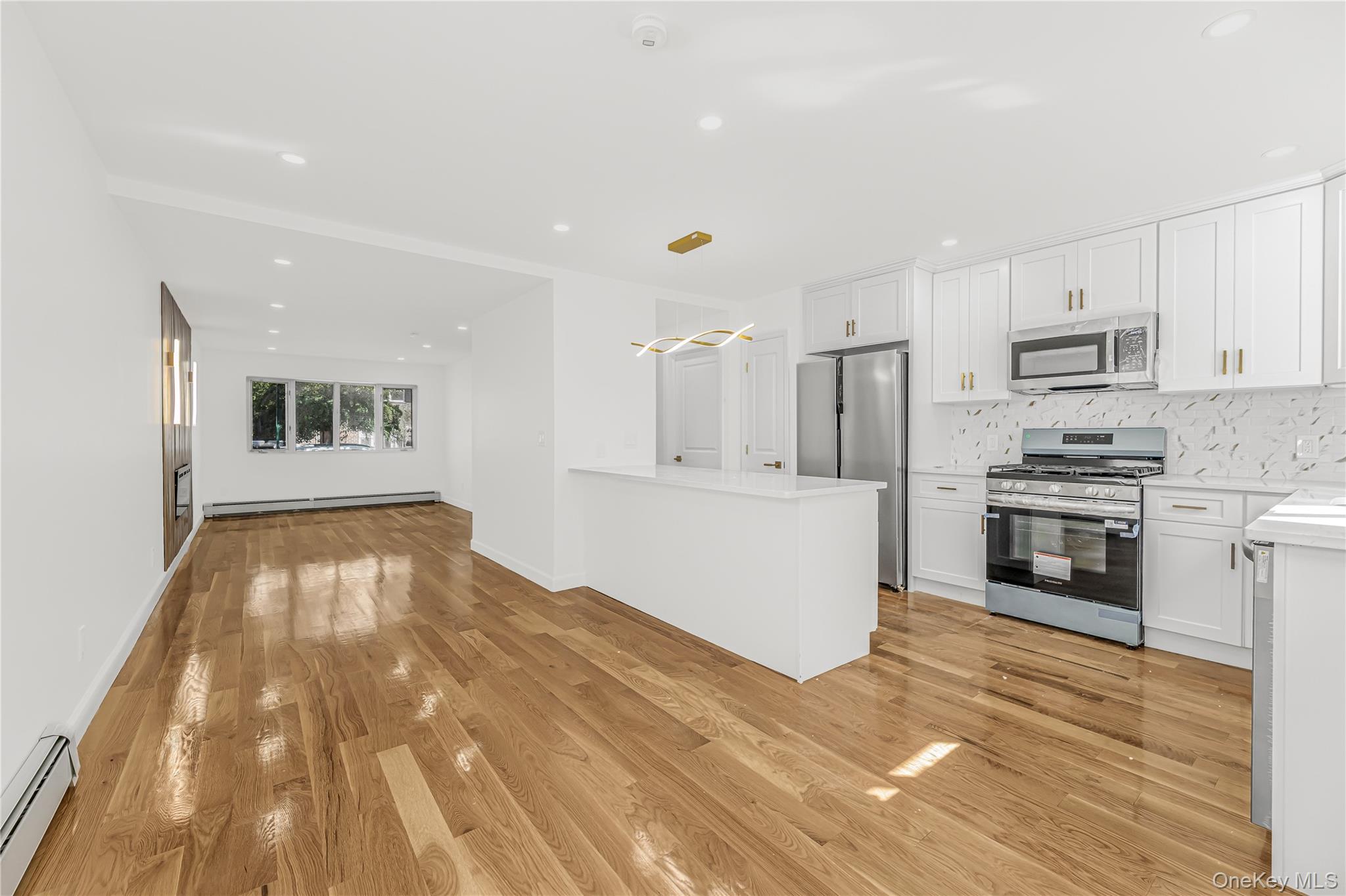 3045 Grace Avenue, Bronx, NY 10469