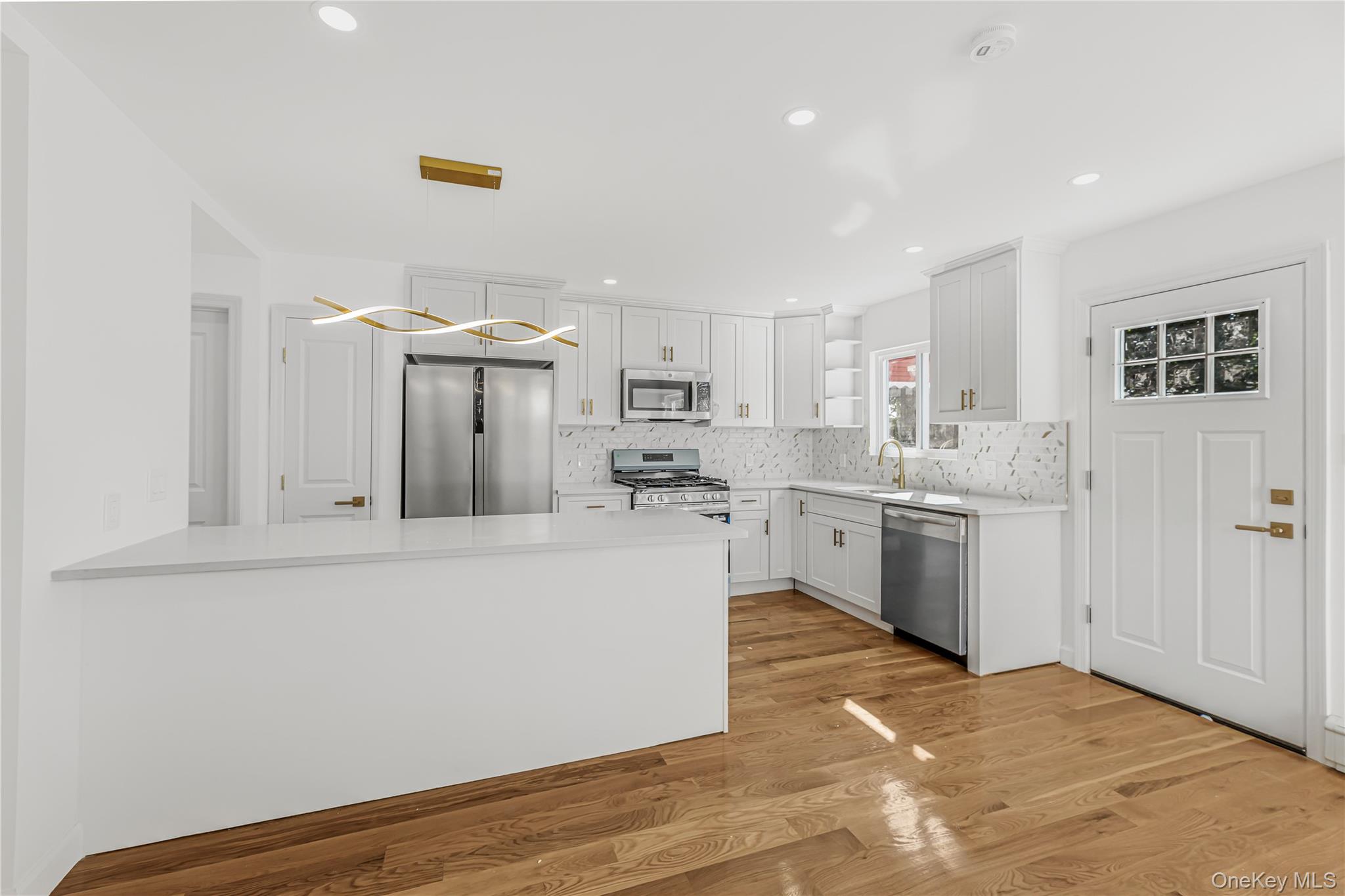 3045 Grace Avenue, Bronx, NY 10469