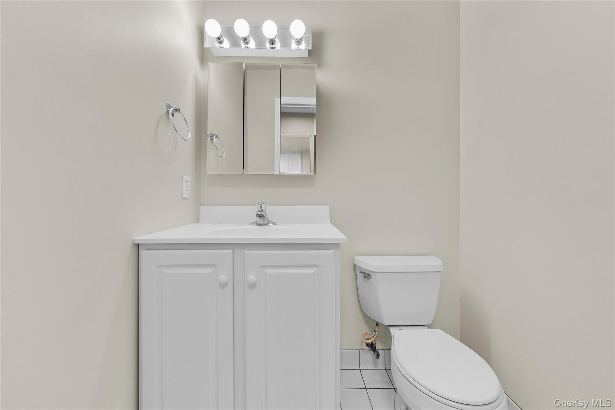 10-12 Chestnut Street # B208, Suffern, NY 10901