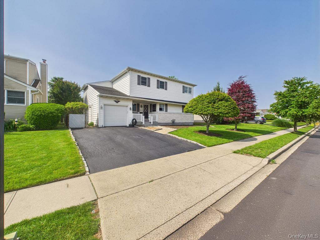 408 Briarwood Road, Massapequa, NY 11758