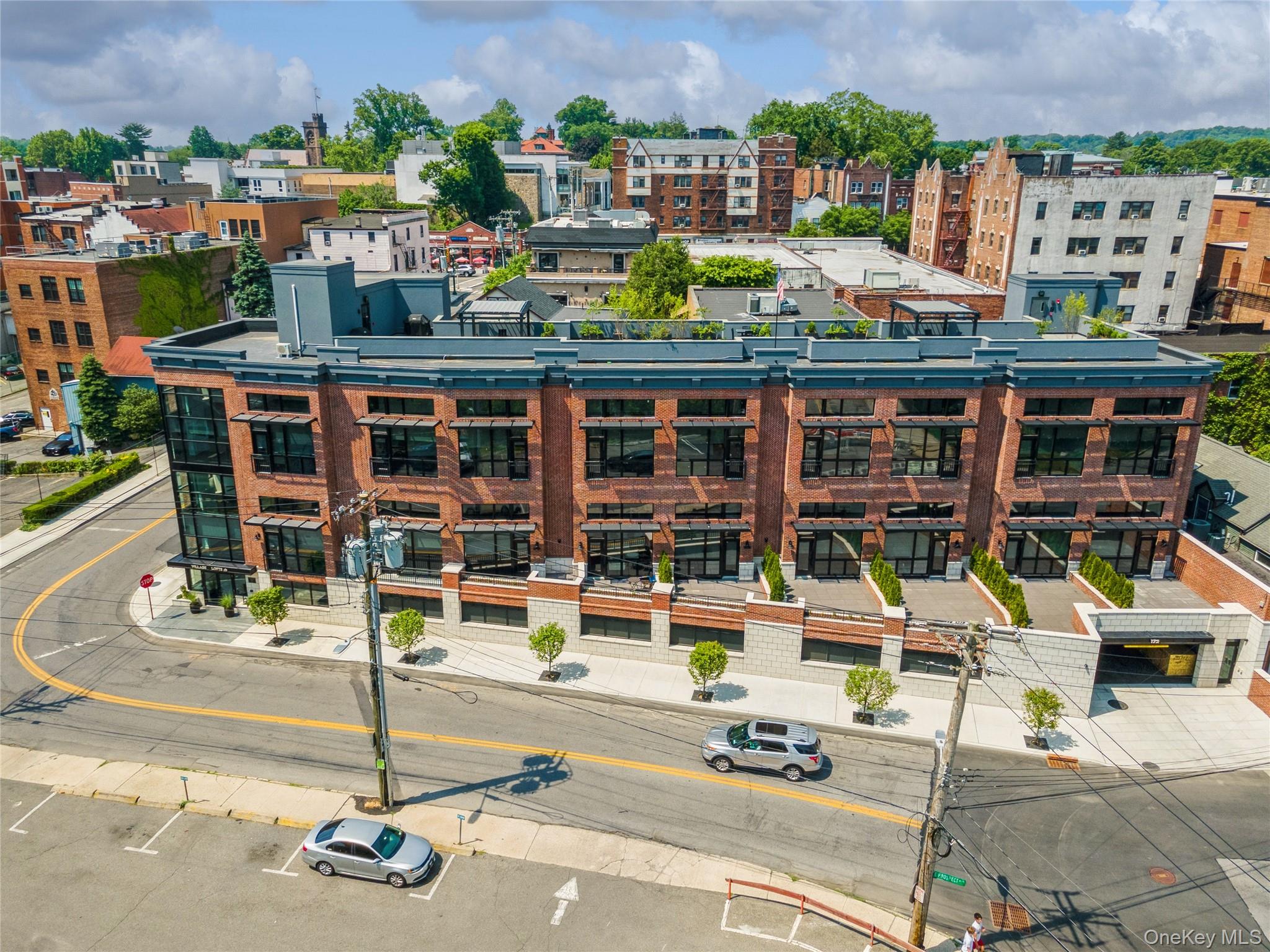 172 E Prospect Avenue # 204, Mamaroneck, NY 10543