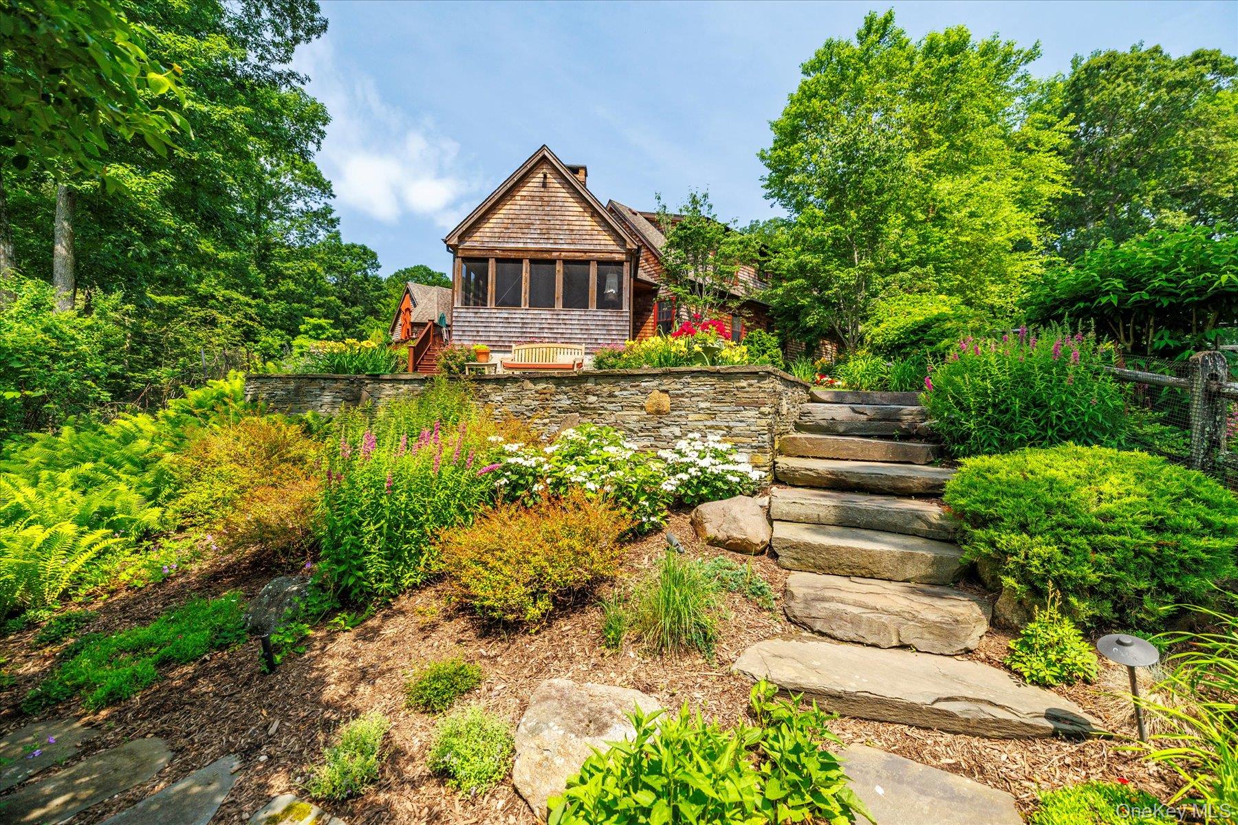 1750 Private Road #18, Mattituck, NY 11952