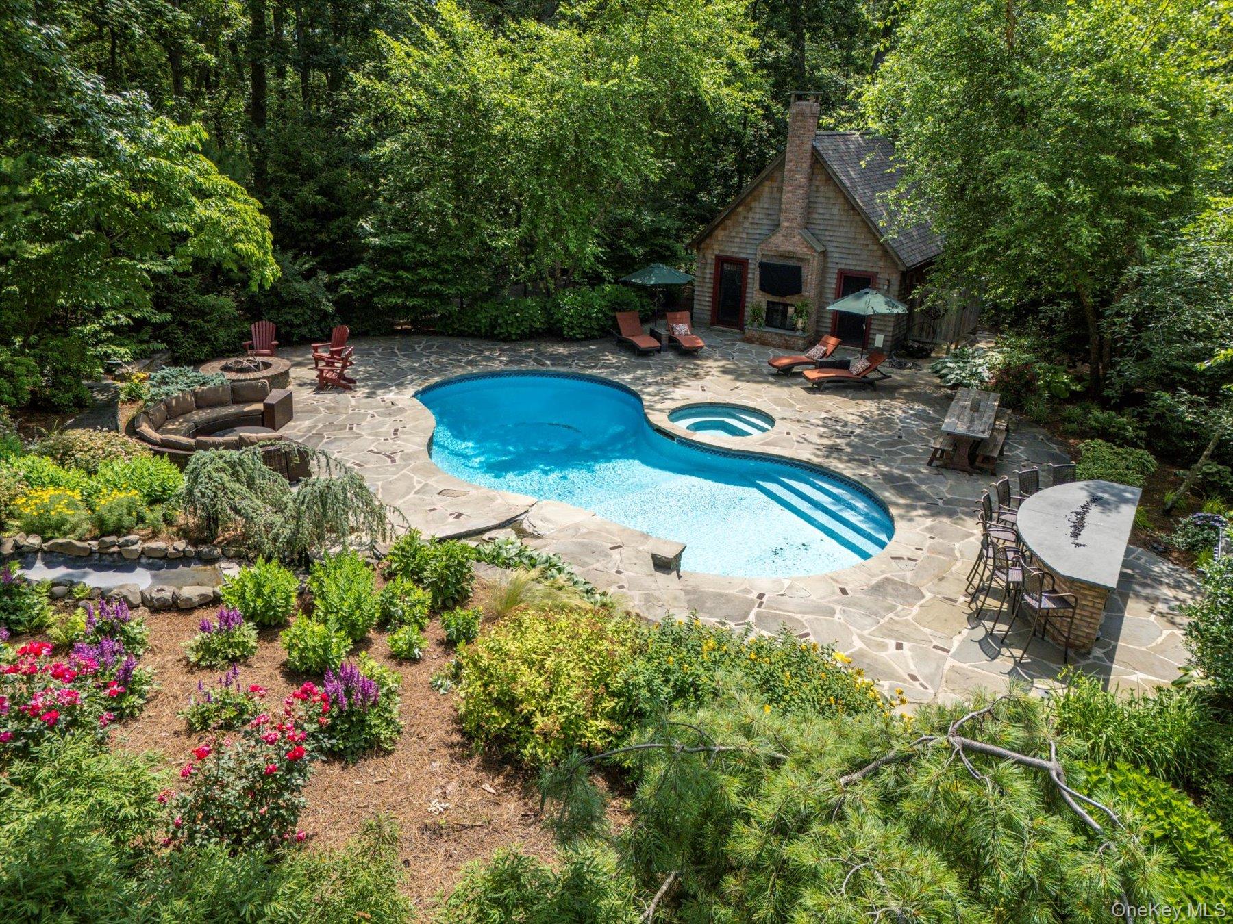 1750 Private Road #18, Mattituck, NY 11952