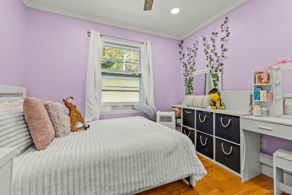 23 Lakeview Drive, Holmes, NY 12531