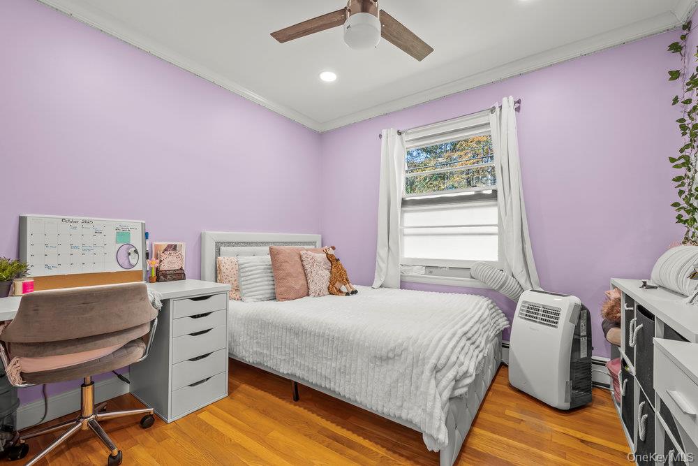 23 Lakeview Drive, Holmes, NY 12531