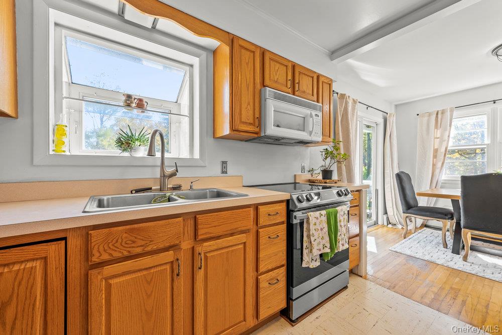 23 Lakeview Drive, Holmes, NY 12531