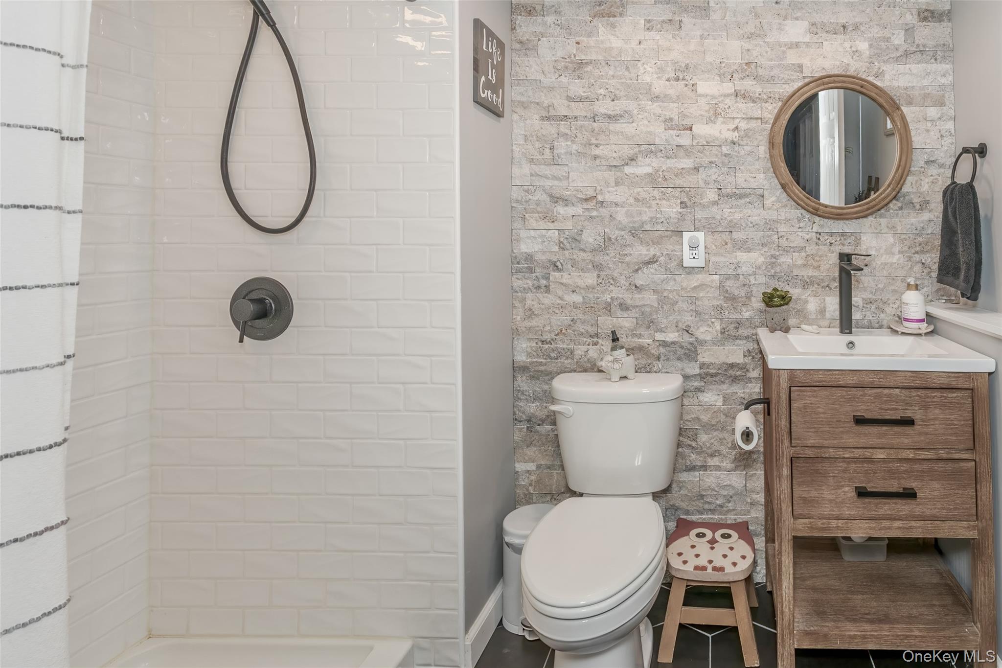 7 Barrett Circle, Warwick, NY 10990