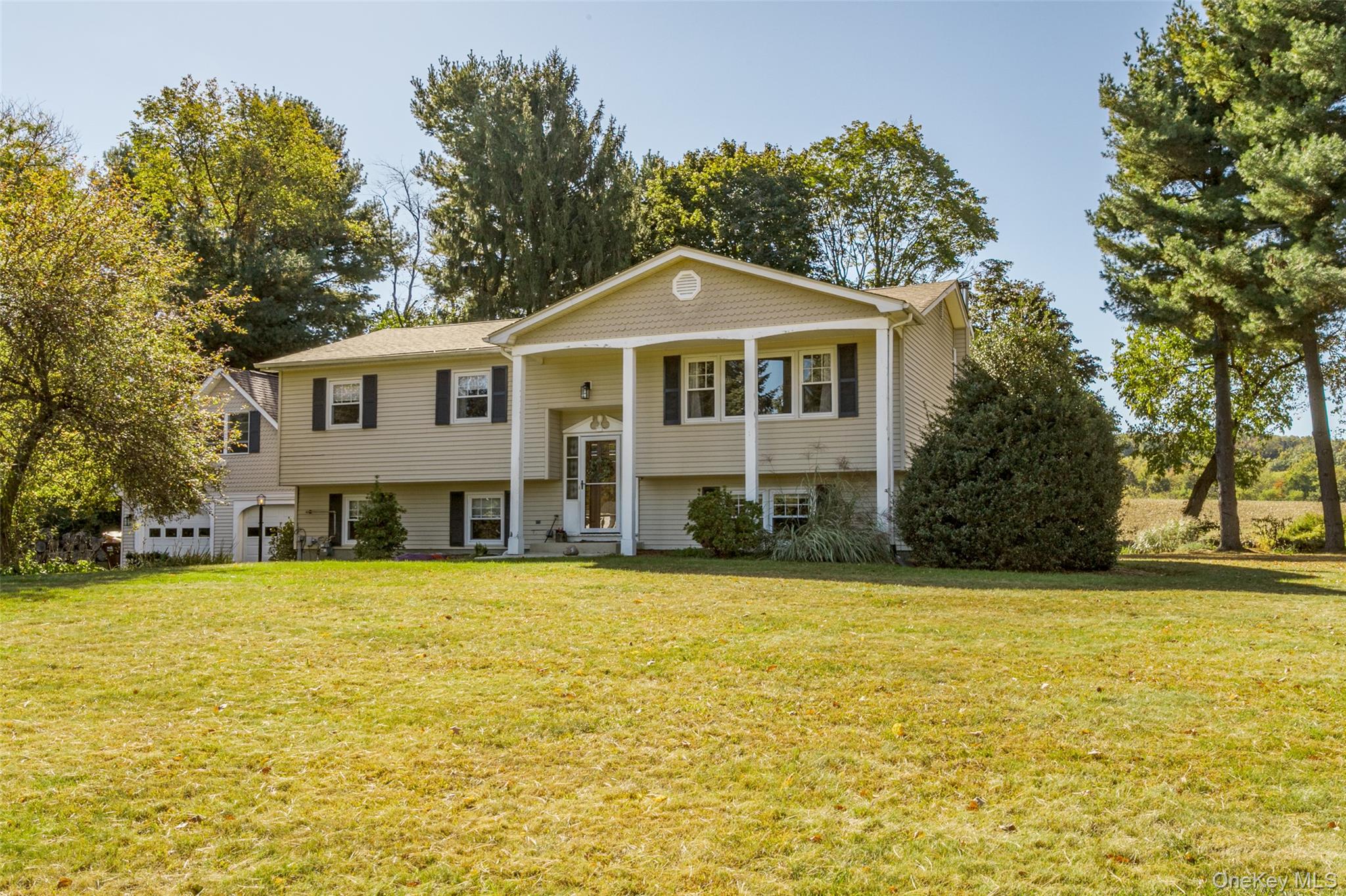 7 Barrett Circle, Warwick, NY 10990