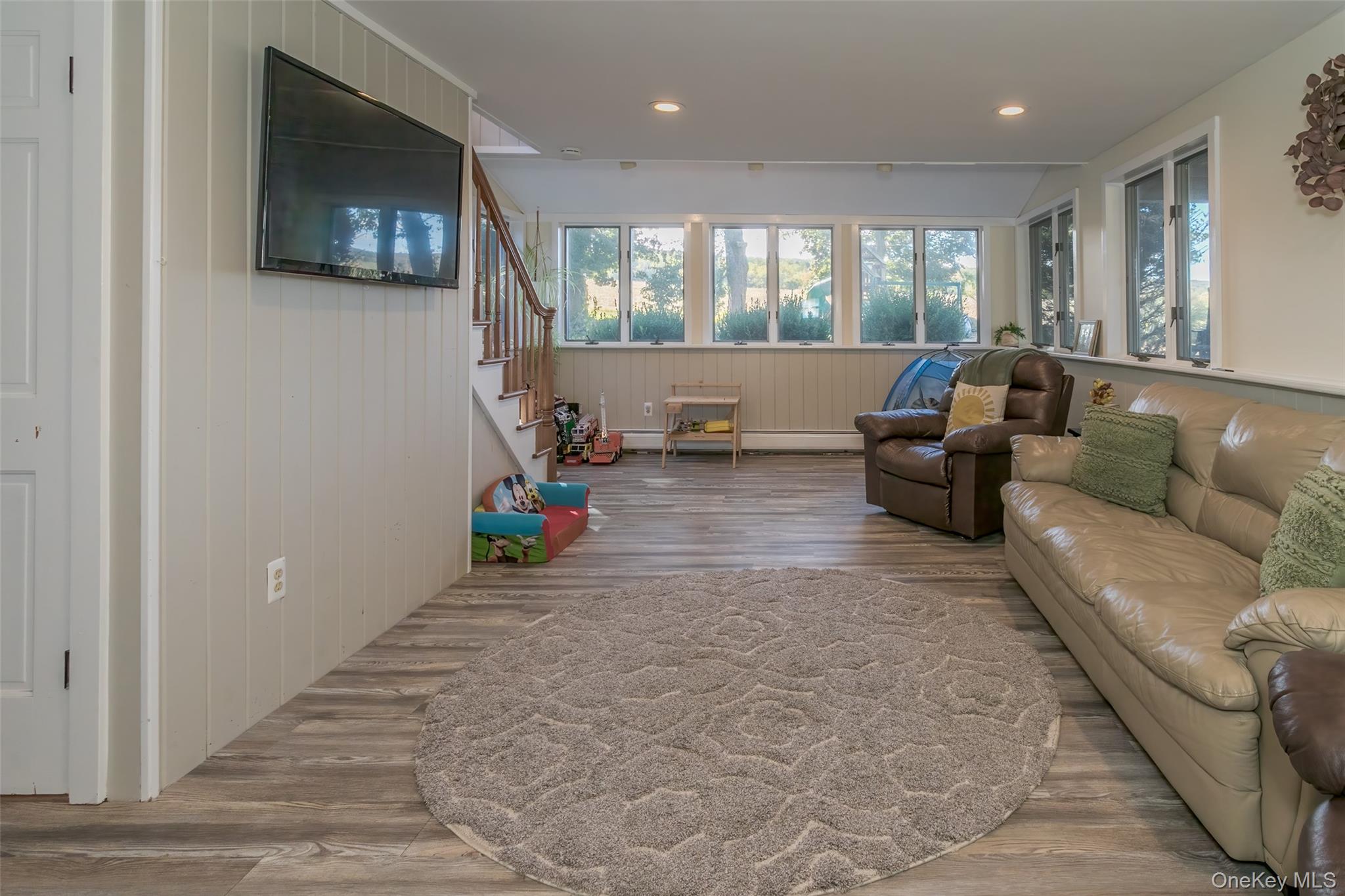 7 Barrett Circle, Warwick, NY 10990