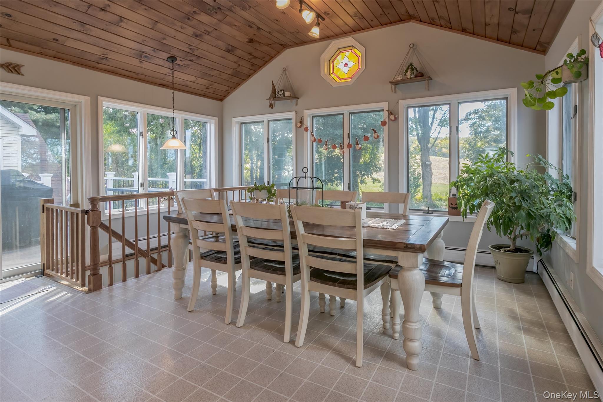 7 Barrett Circle, Warwick, NY 10990