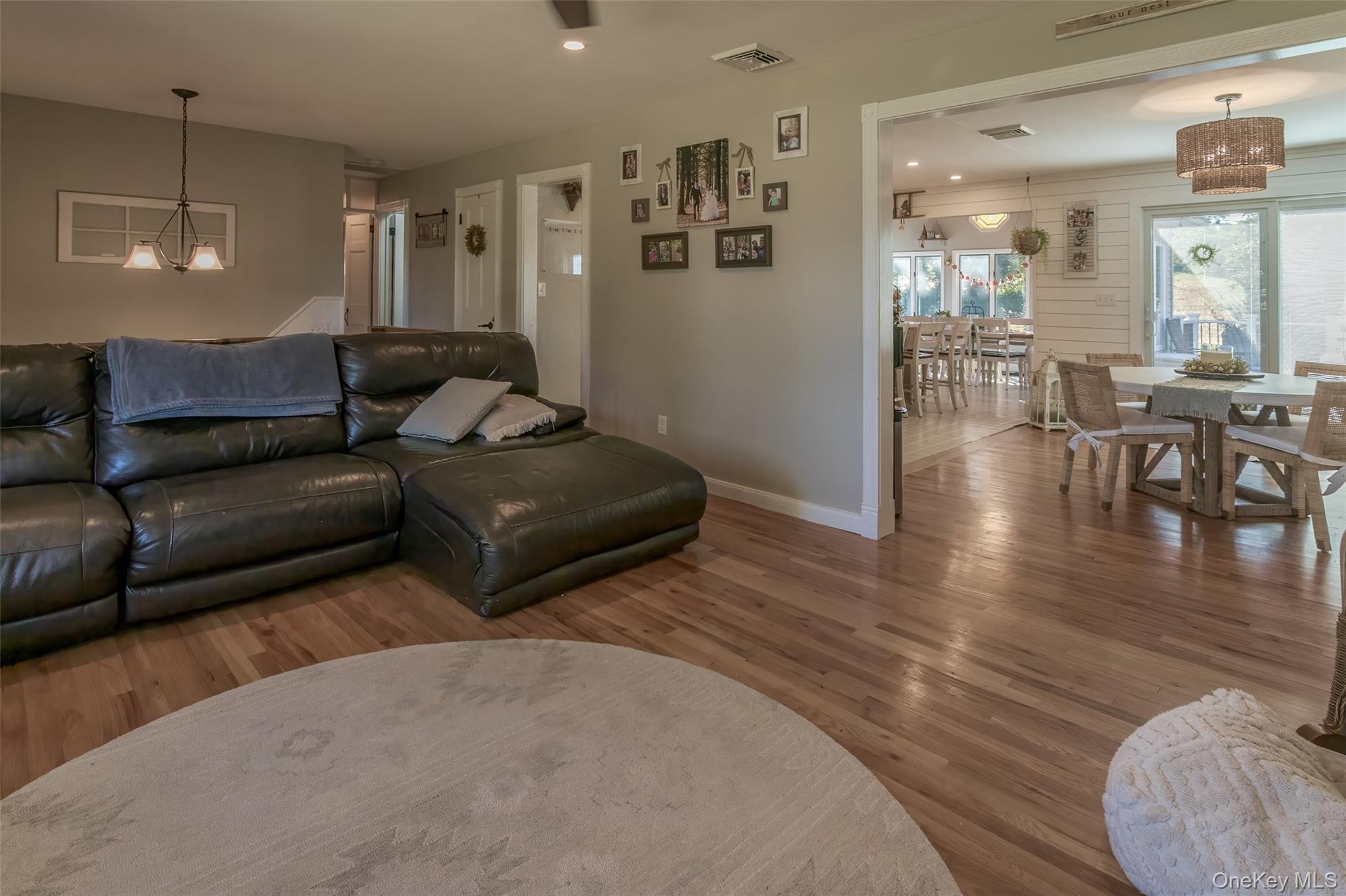 7 Barrett Circle, Warwick, NY 10990