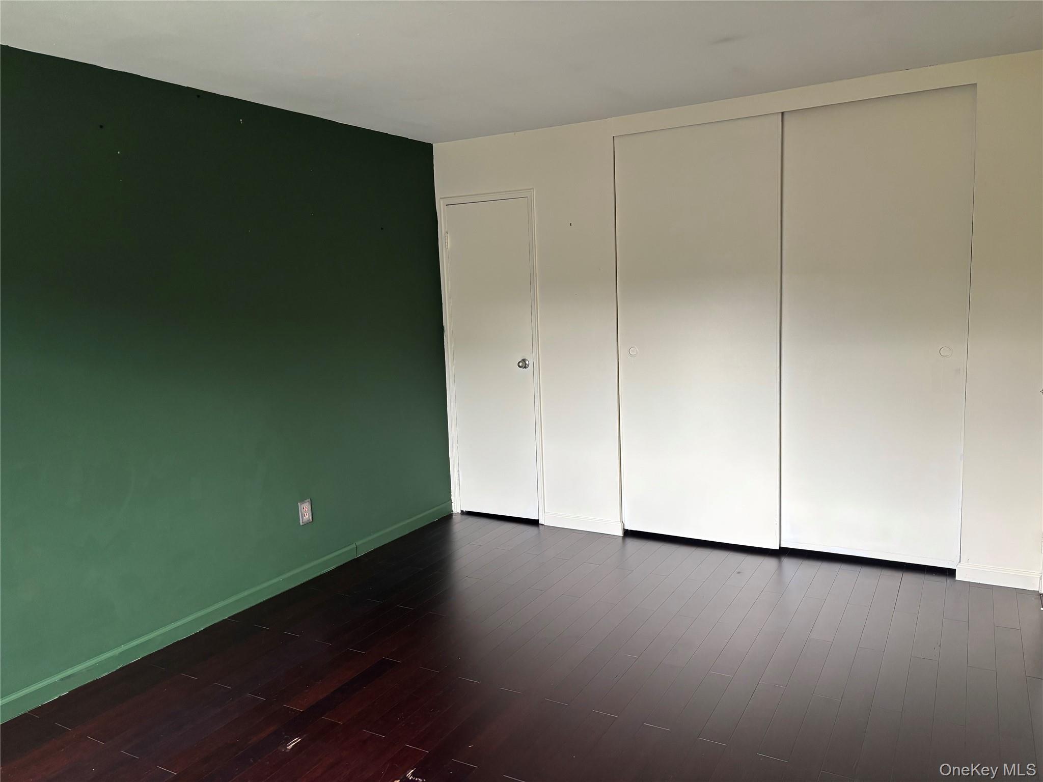 89 Storm Drive, Holtsville, NY 11742