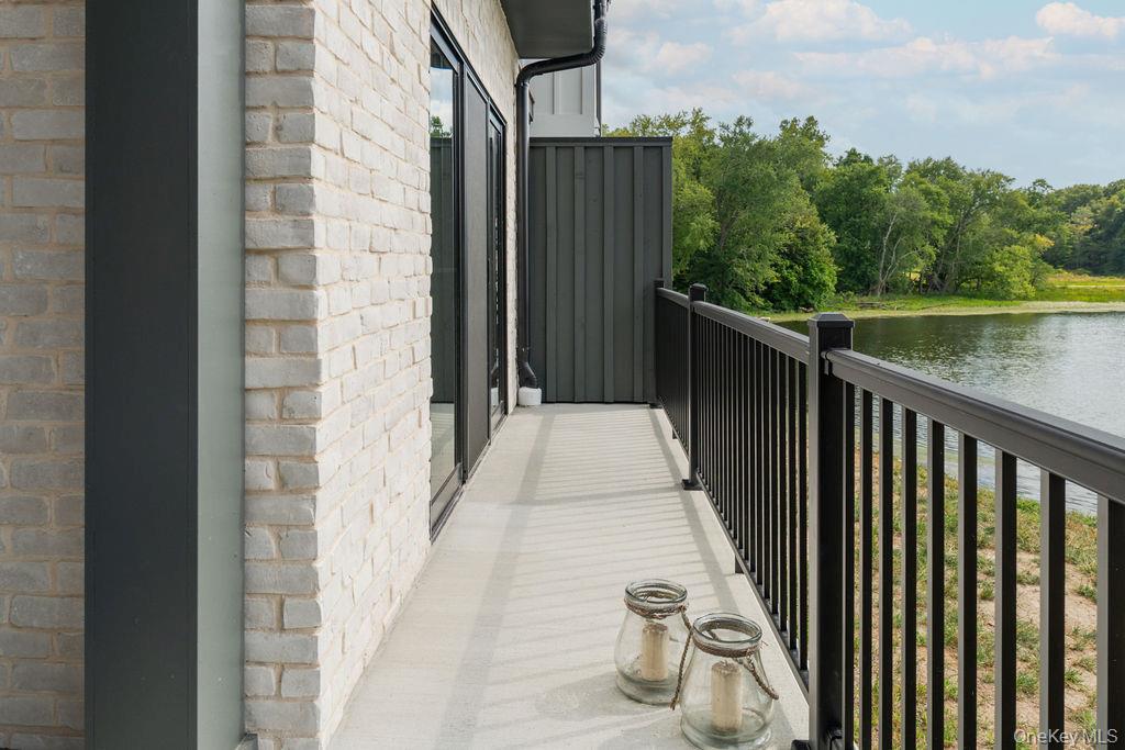 6 Icehouse Drive, Saugerties, NY 12477