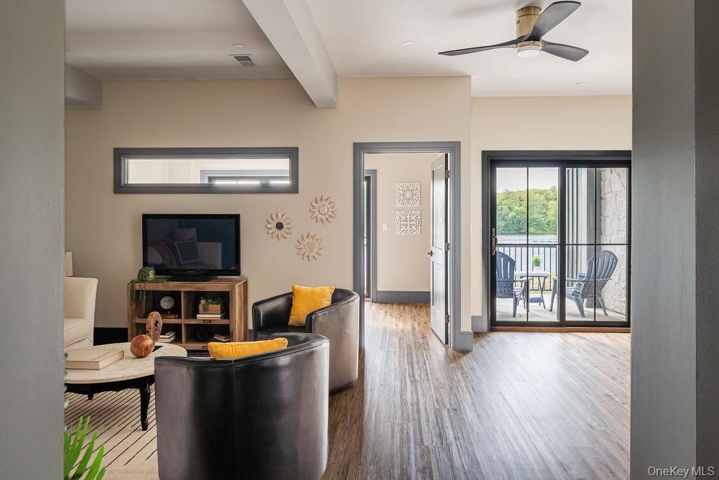 6 Icehouse Drive, Saugerties, NY 12477