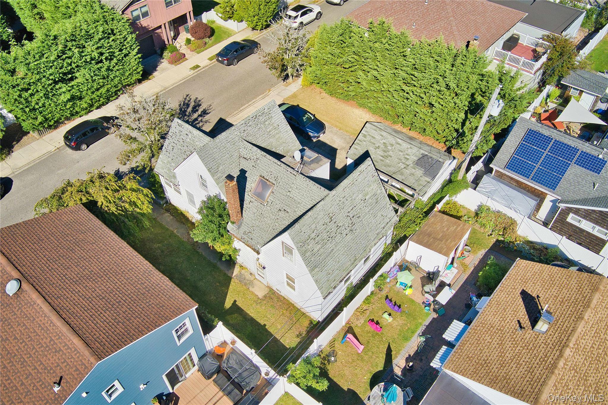 10 Kirkwood Street, Long Beach, NY 11561