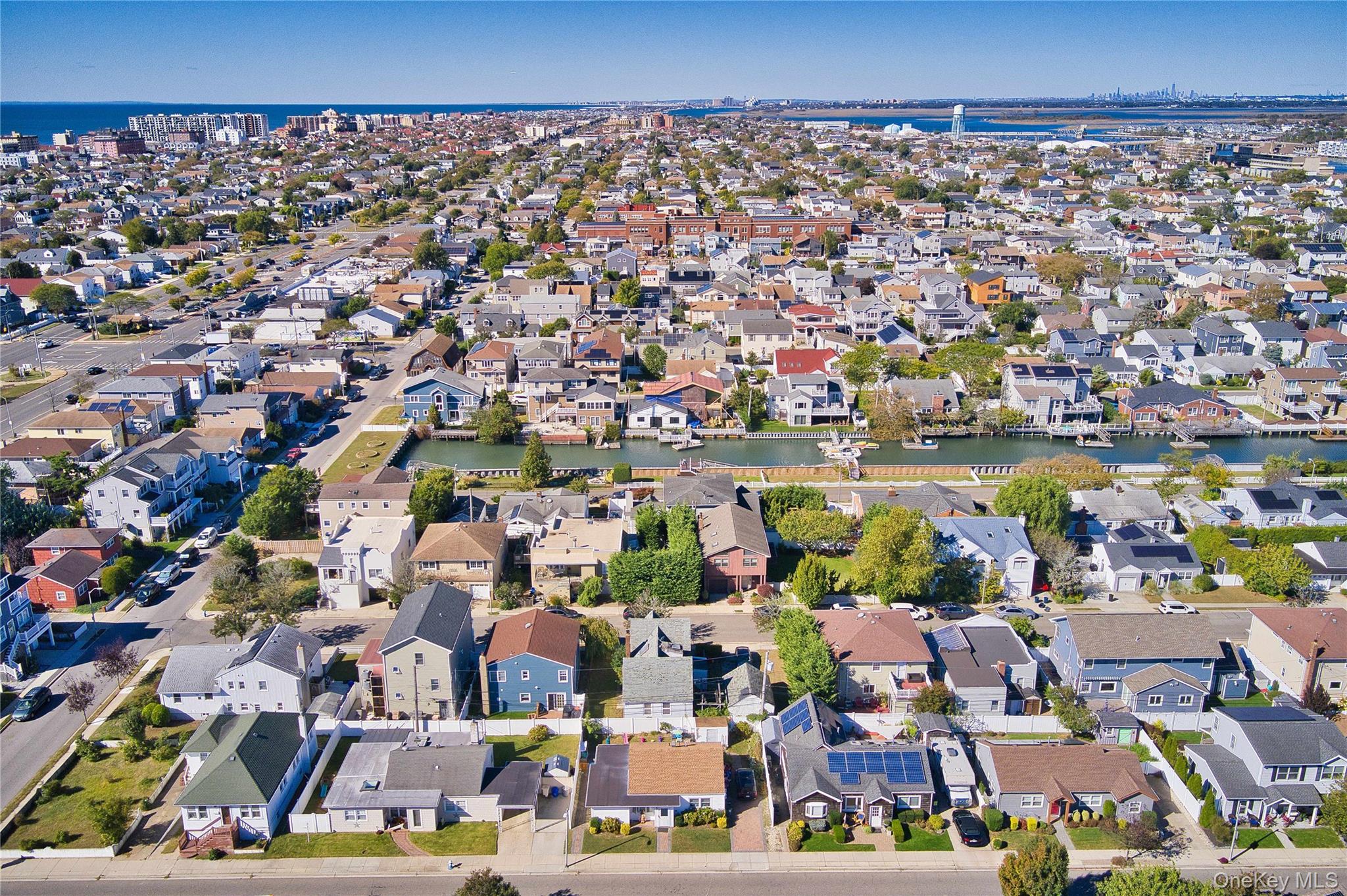 10 Kirkwood Street, Long Beach, NY 11561