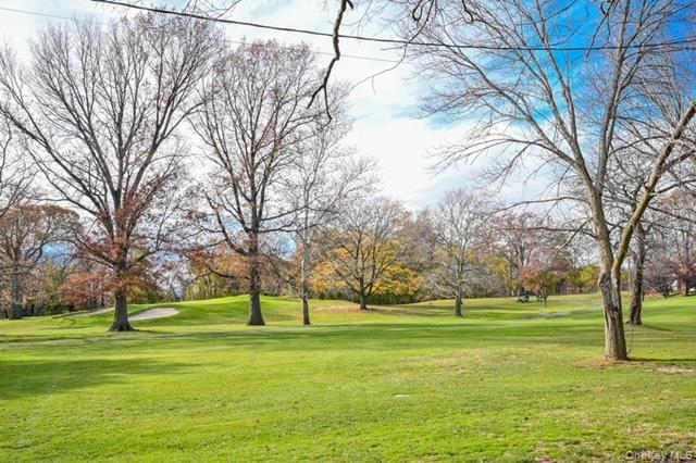 245-12 62 Avenue # G/3 Lower, Douglaston, NY 11362