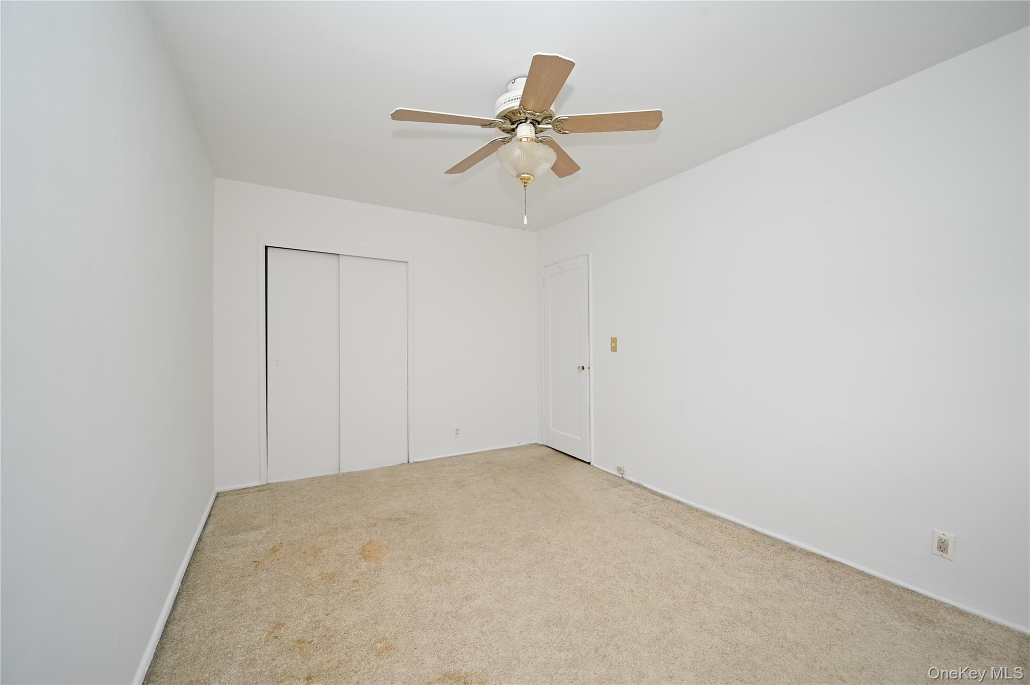 245-12 62 Avenue # G/3 Lower, Douglaston, NY 11362