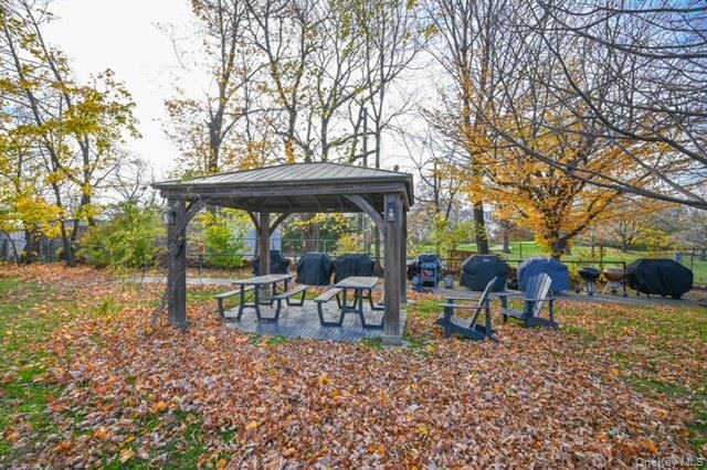 245-12 62 Avenue # G/3 Lower, Douglaston, NY 11362