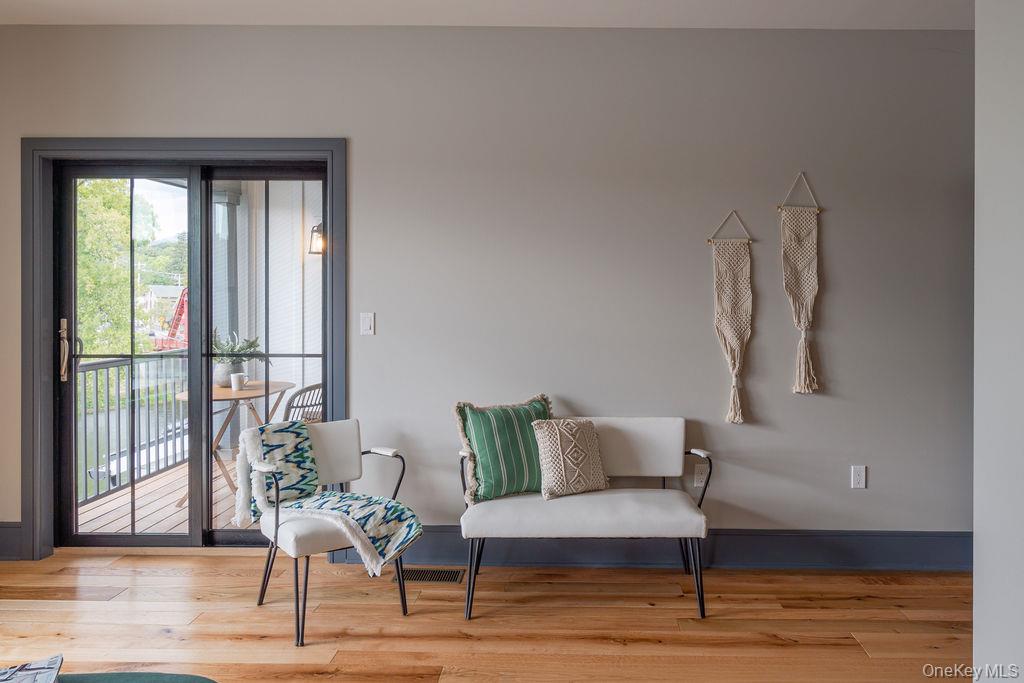 8 Icehouse Drive, Saugerties, NY 12477