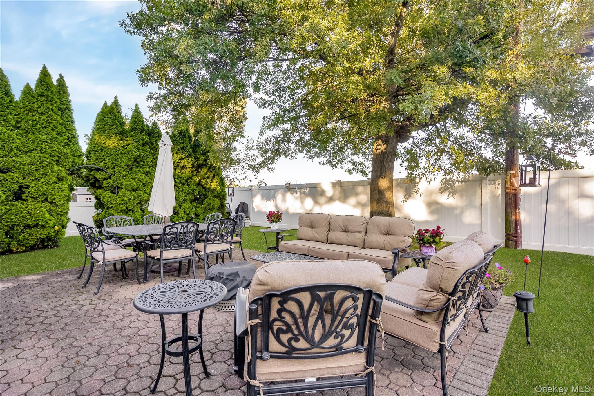 209 Brompton Road, Garden City, NY 11530