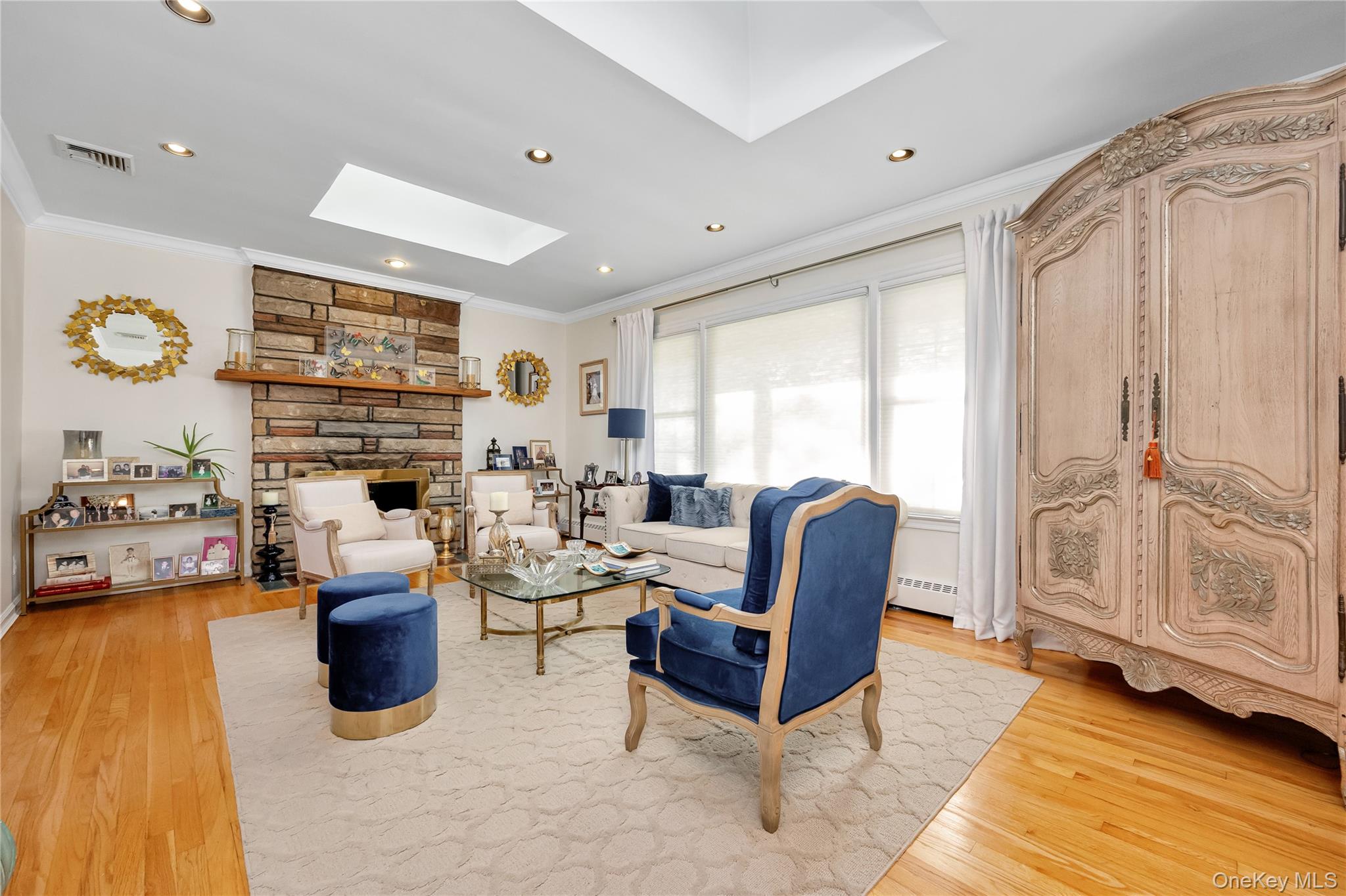 209 Brompton Road, Garden City, NY 11530