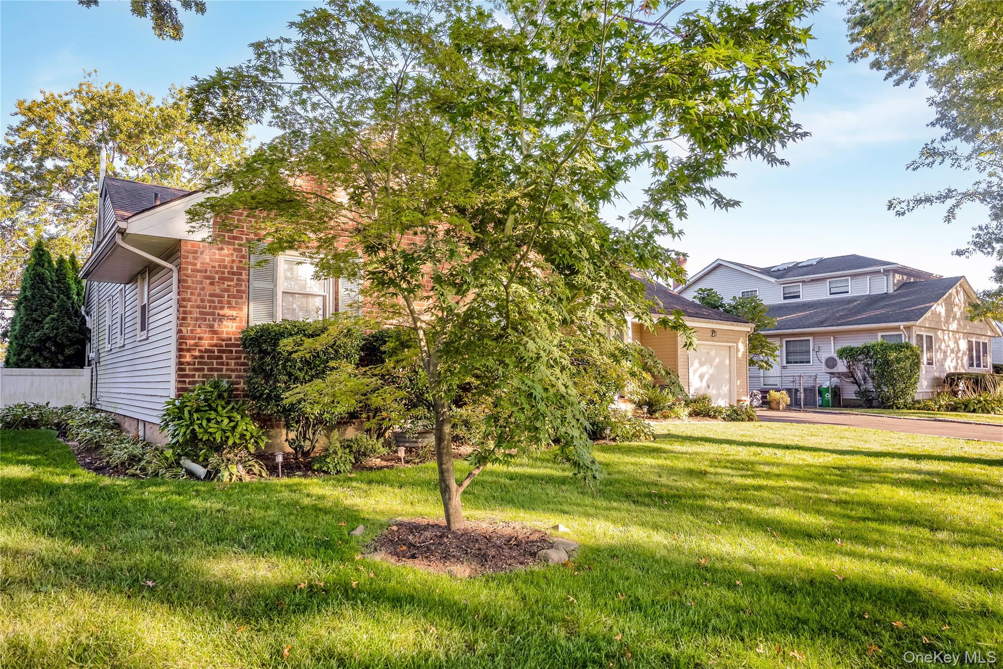 209 Brompton Road, Garden City, NY 11530