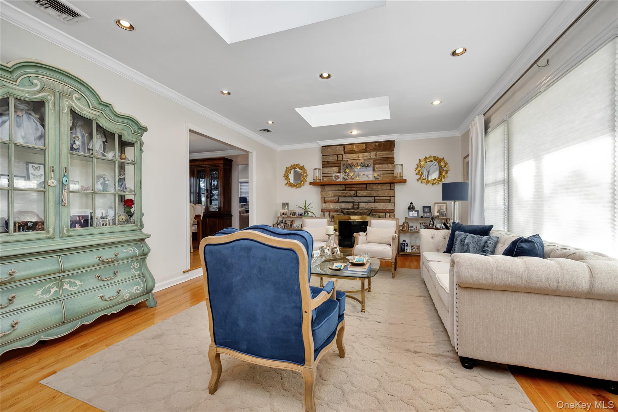 209 Brompton Road, Garden City, NY 11530