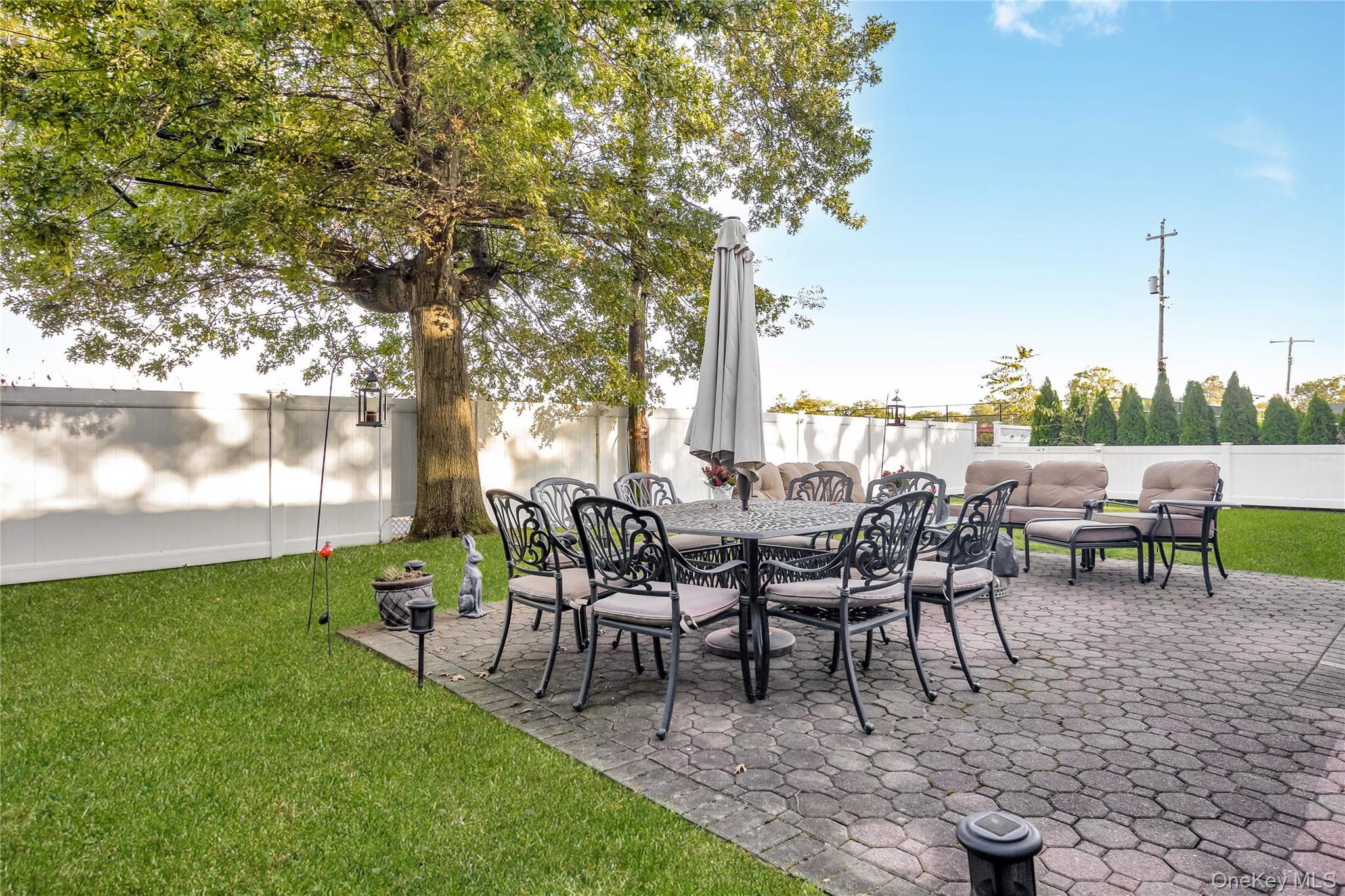 209 Brompton Road, Garden City, NY 11530