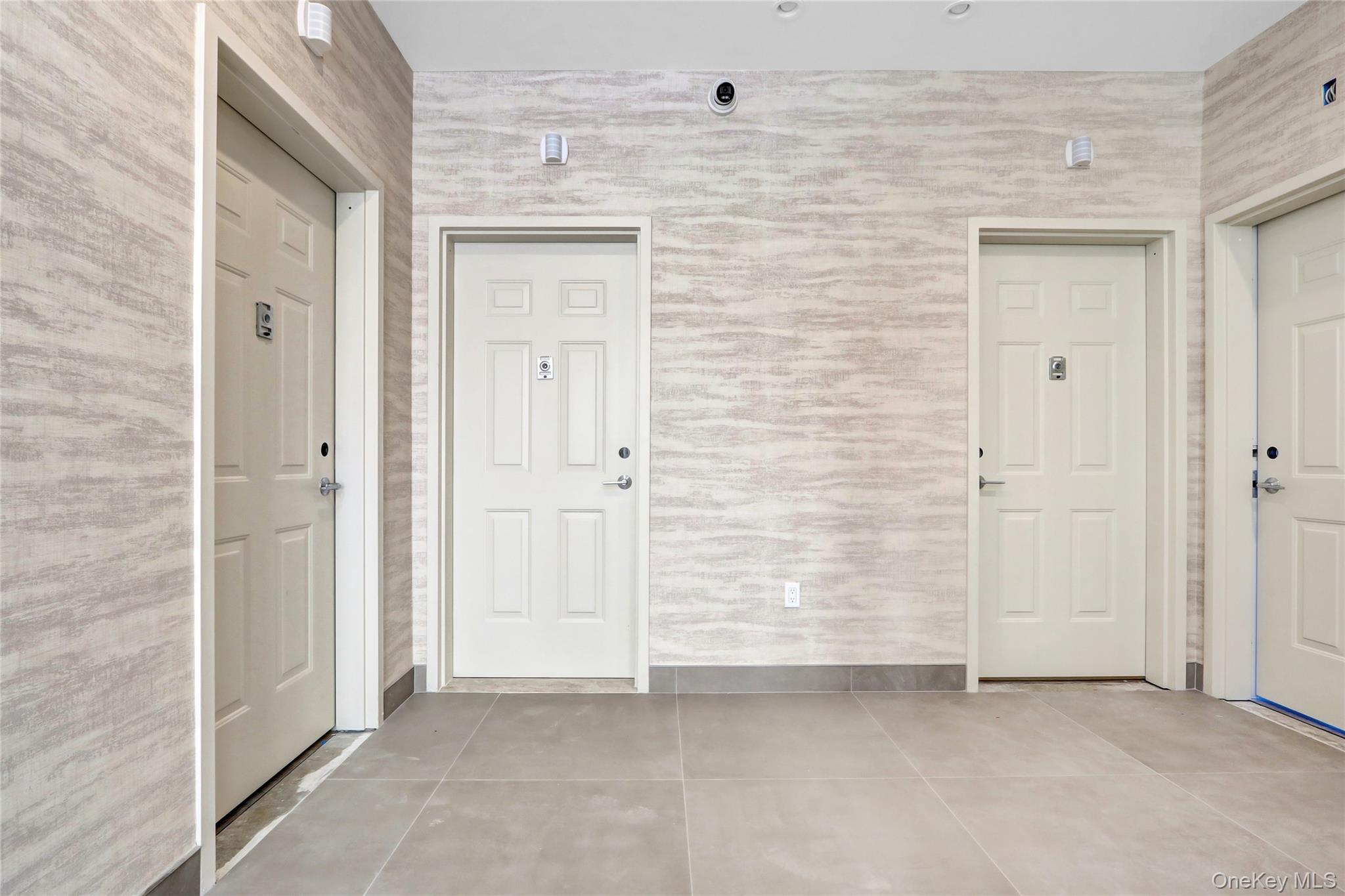 610 Jericho Turnpike, New Hyde Park, NY 11040