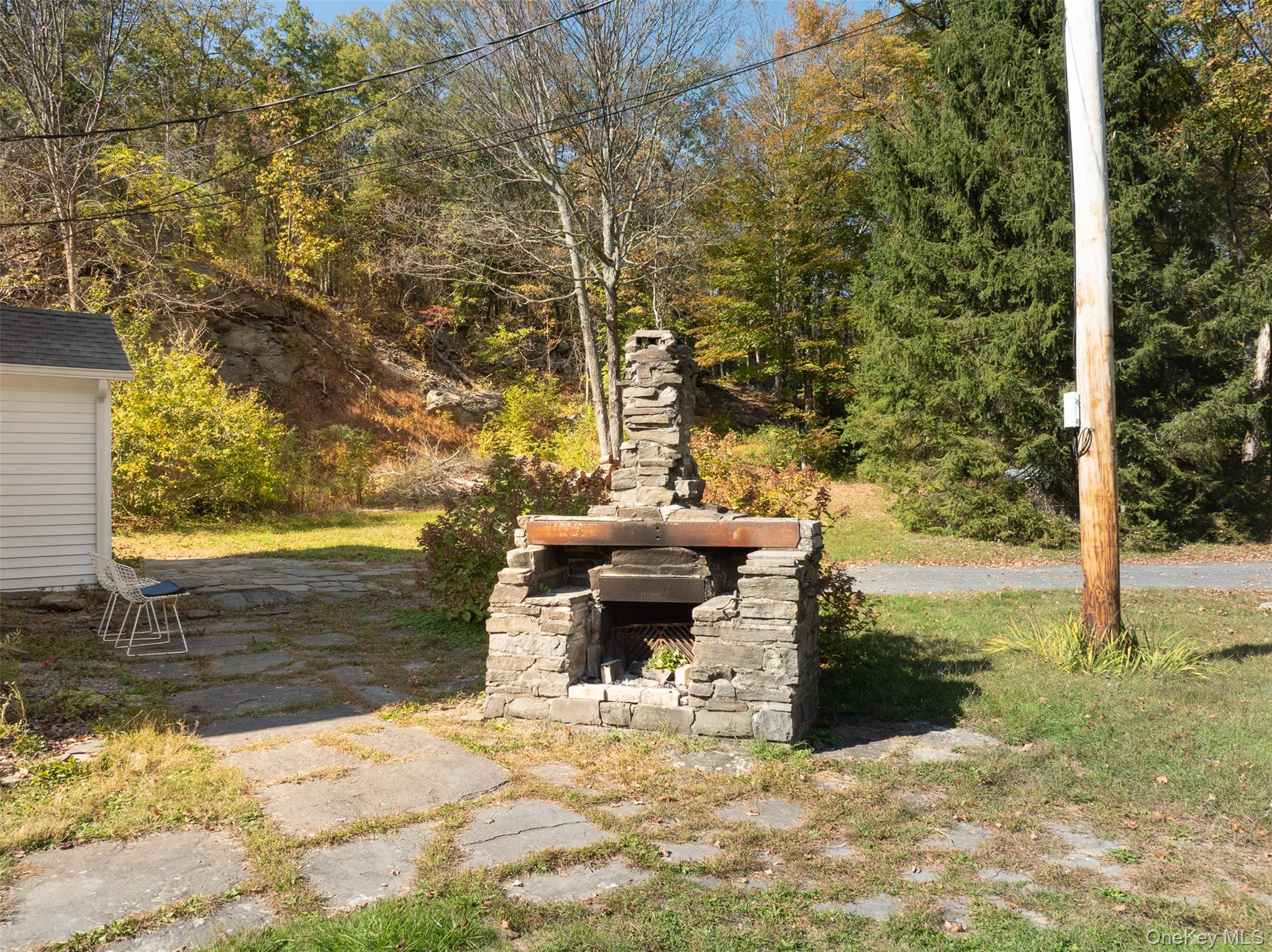 98 Nista Road, Saugerties, NY 12477