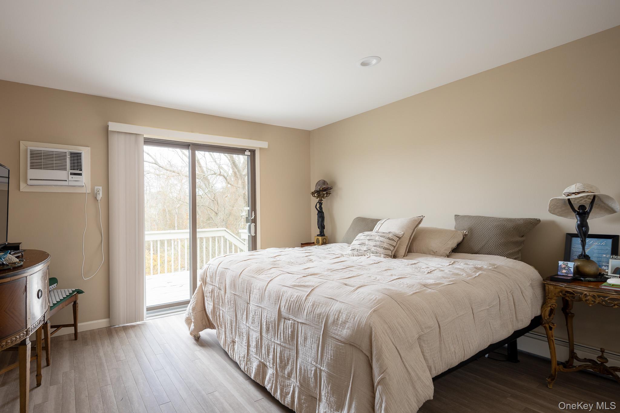 304 S Dunton Avenue, East Patchogue, NY 11772