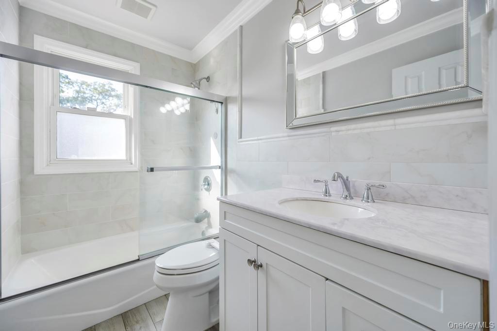 2566 Hyacinth Street, Westbury, NY 11590