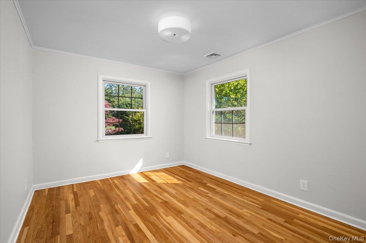 15 Hillside Road, Bronxville, NY 10708