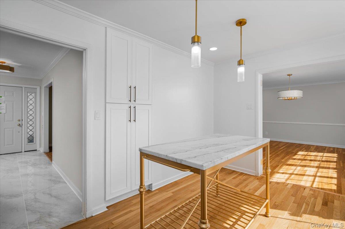 15 Hillside Road, Bronxville, NY 10708